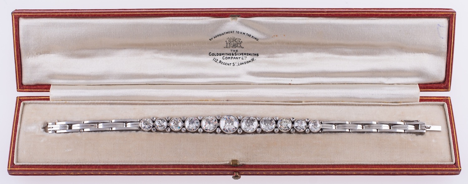 An Art Deco diamond bracelet, - Image 7 of 8
