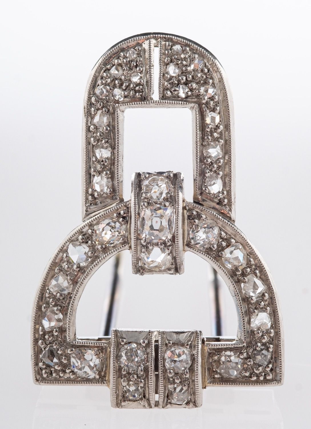 An Art Deco diamond clip,