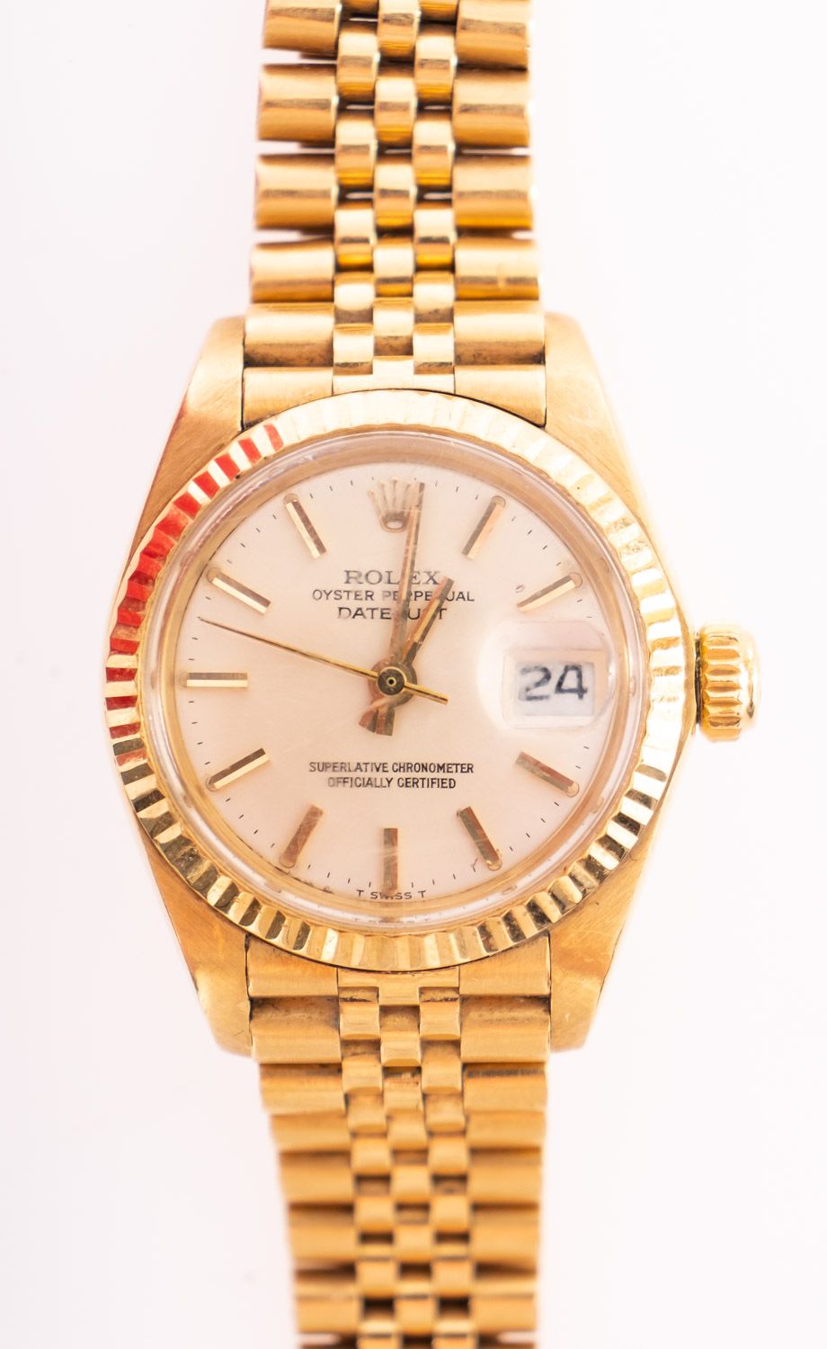 Rolex Datejust an 18ct gold lady's wristwatch the dial with raised baton numerals, baton hands, - Image 3 of 3