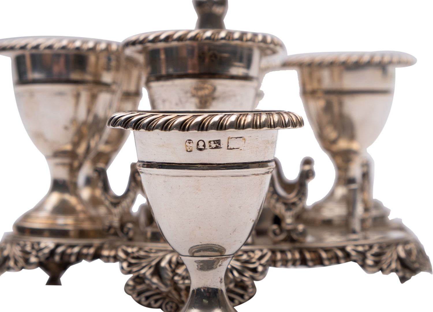 A late George III silver hexafoil egg stand by Smith, Tate & Co. - Bild 2 aus 2
