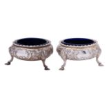 A pair of Victorian cauldron salts by Daniel & Charles Houle London 1852, each with gardoon rim,