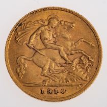 A gold sovereign, an Edward VII half sovereign, 1910, 4.0grams.