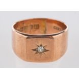 A Georgian 9ct rose gold ring, 'star' set with a single-cut diamond, UK hallmark, size approx.