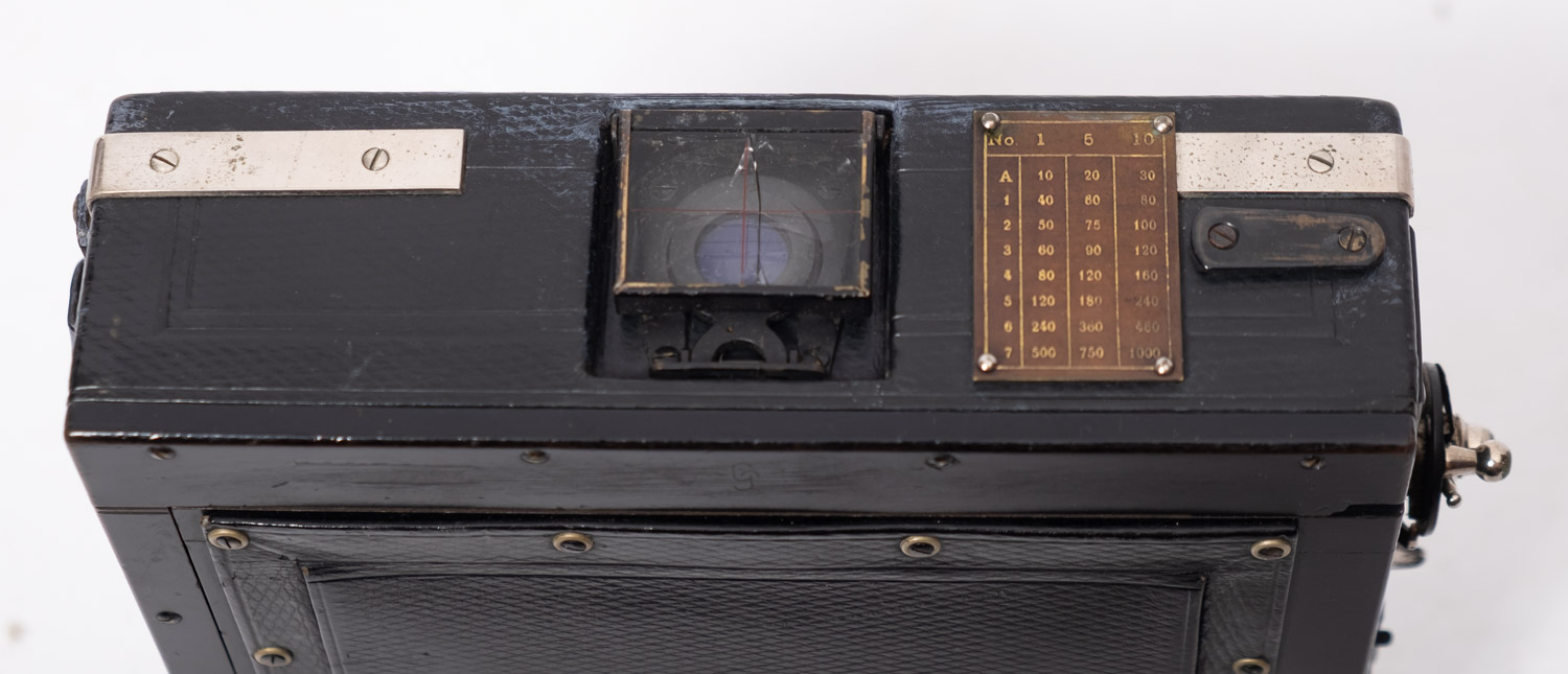 A leather-cased quarter plate camera, maker SP GOERZ, Berlin, - Image 3 of 4