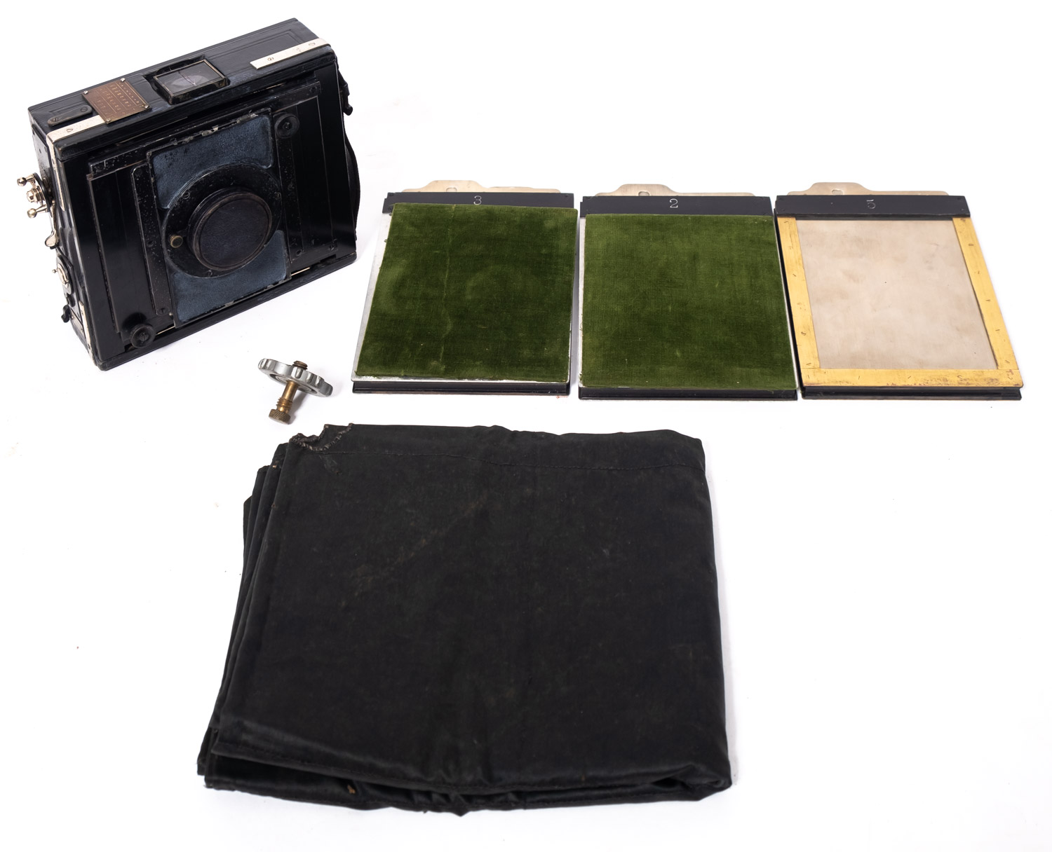 A leather-cased quarter plate camera, maker SP GOERZ, Berlin, - Image 2 of 4