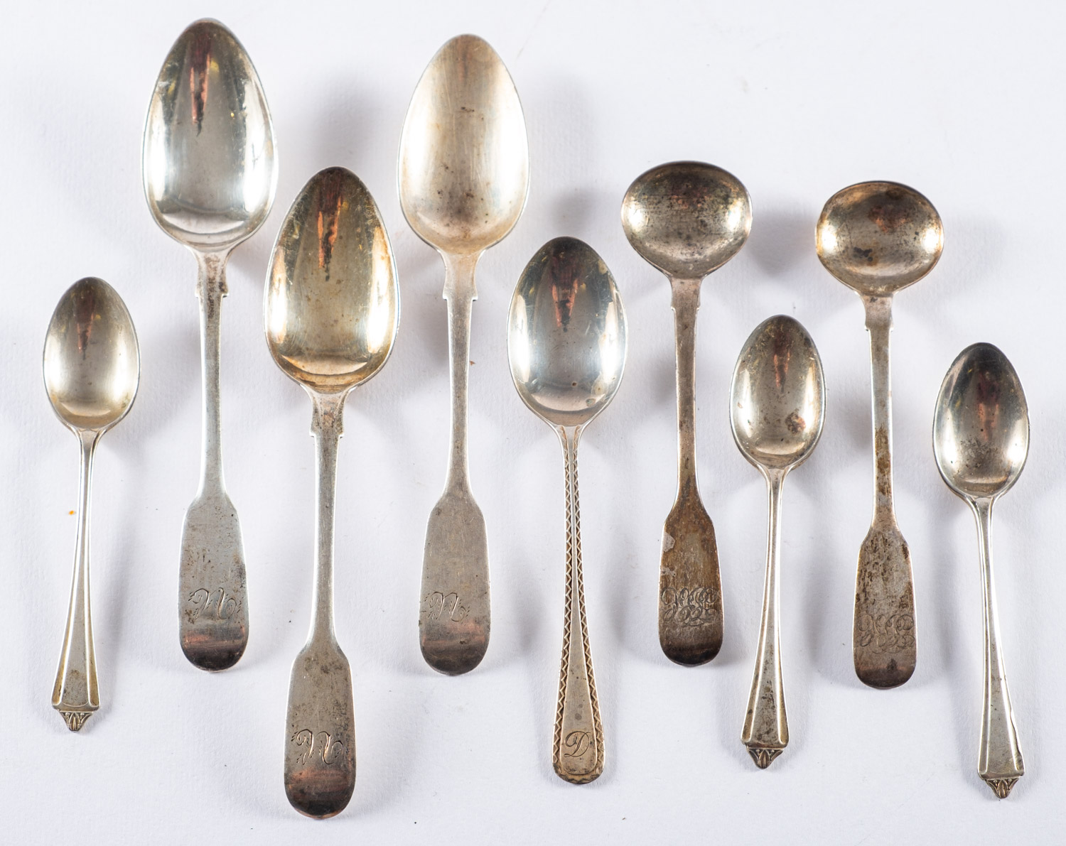 A quantity of Georgian and later silver teaspoons, various makers and dates.