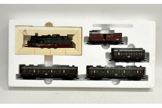 Coffret Train Prussien Fleischmann 1890 : Loco Vapeur BR78 T18 + 3 Voitures + Fourgon - Neuf