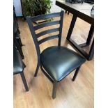 (20) Chaises bistro cuir / métal - Comme neuves QUANtITÉ X PRIX MISÉ