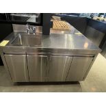 Robuste Table de travail / rangement acier inox 4 portes a / évier 57 X 24"