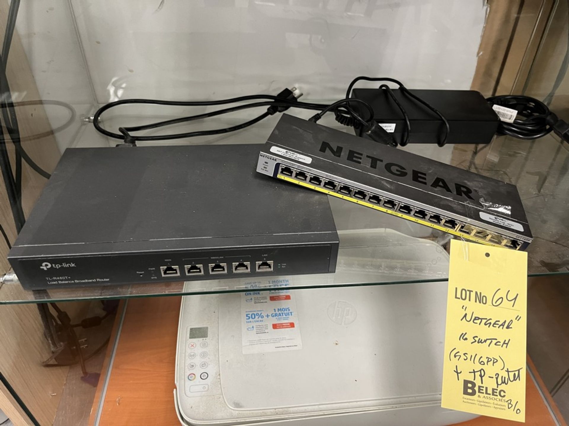 NETGEAR 16 switch + TP router
