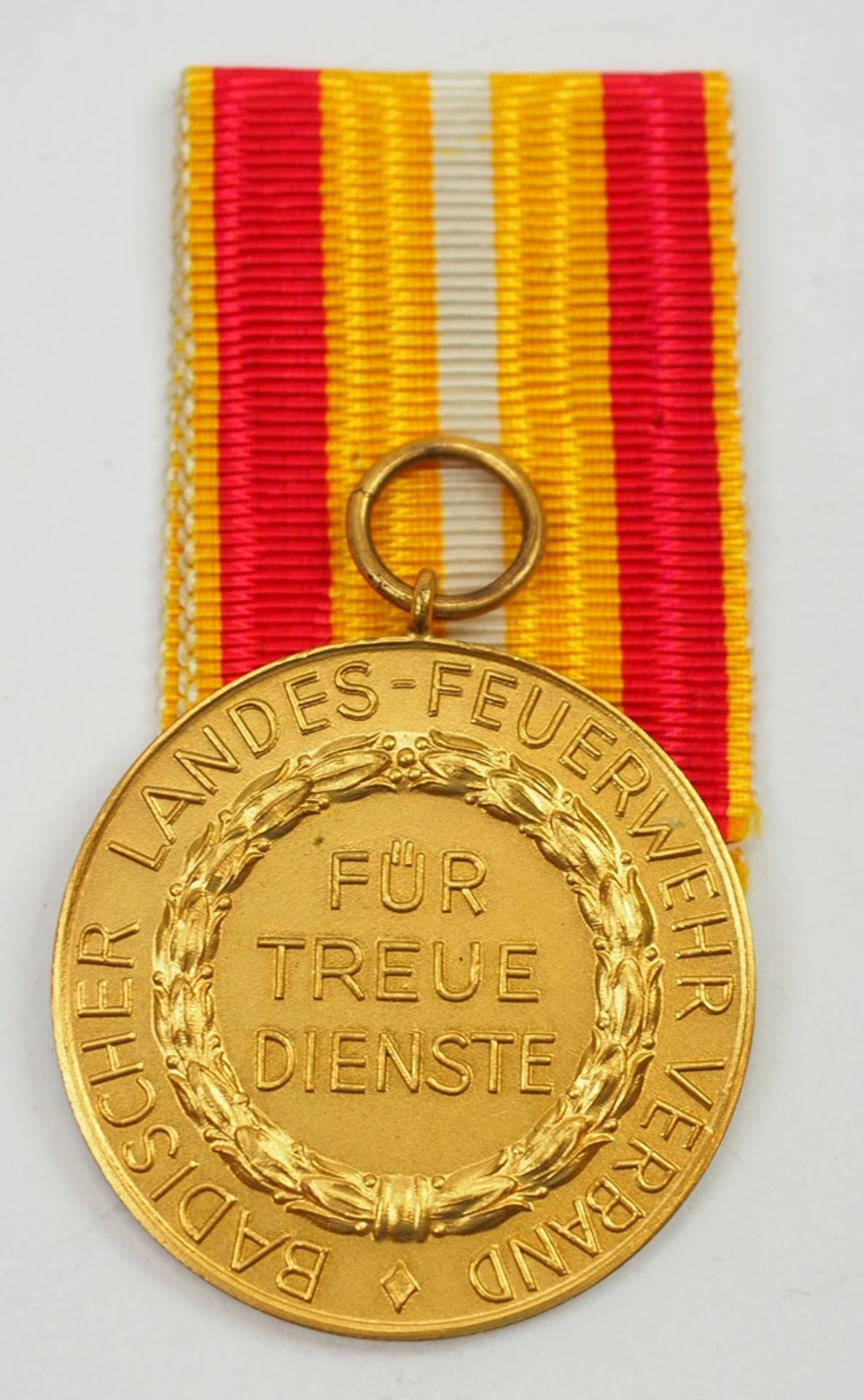 Baden: Ehrenzeichen für 40 Dienstjahre bei der freiwilligen Feuerwehr (1920-1936), im Etui. - Image 4 of 5