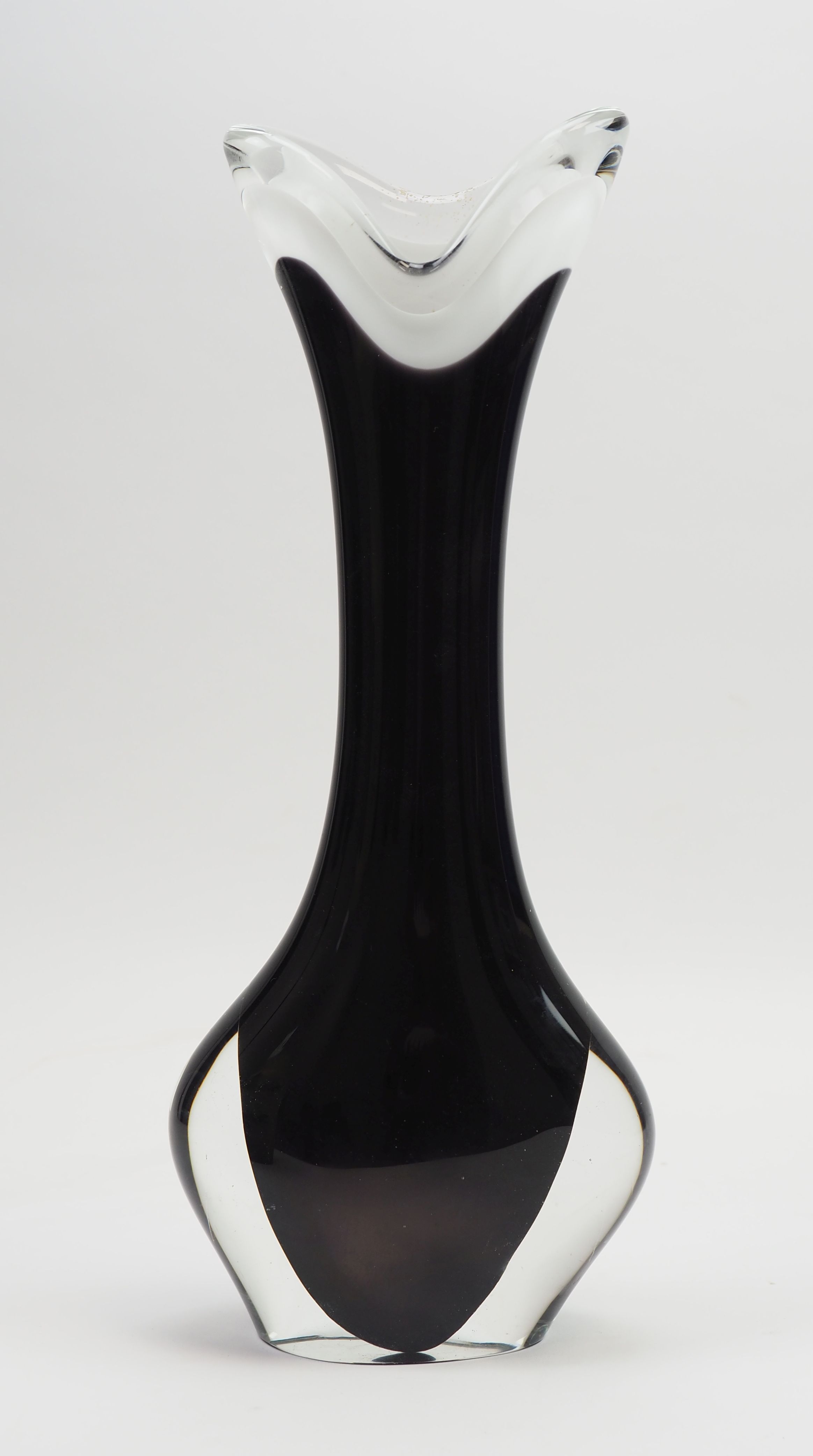 Flygsfors: Glas Vase Coquille von Paul Kedelv.