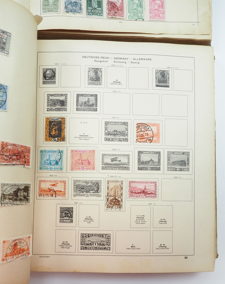 Briefmarken Sammlung Deutschland und International - 2 Schaubeck Alben. - Image 4 of 8