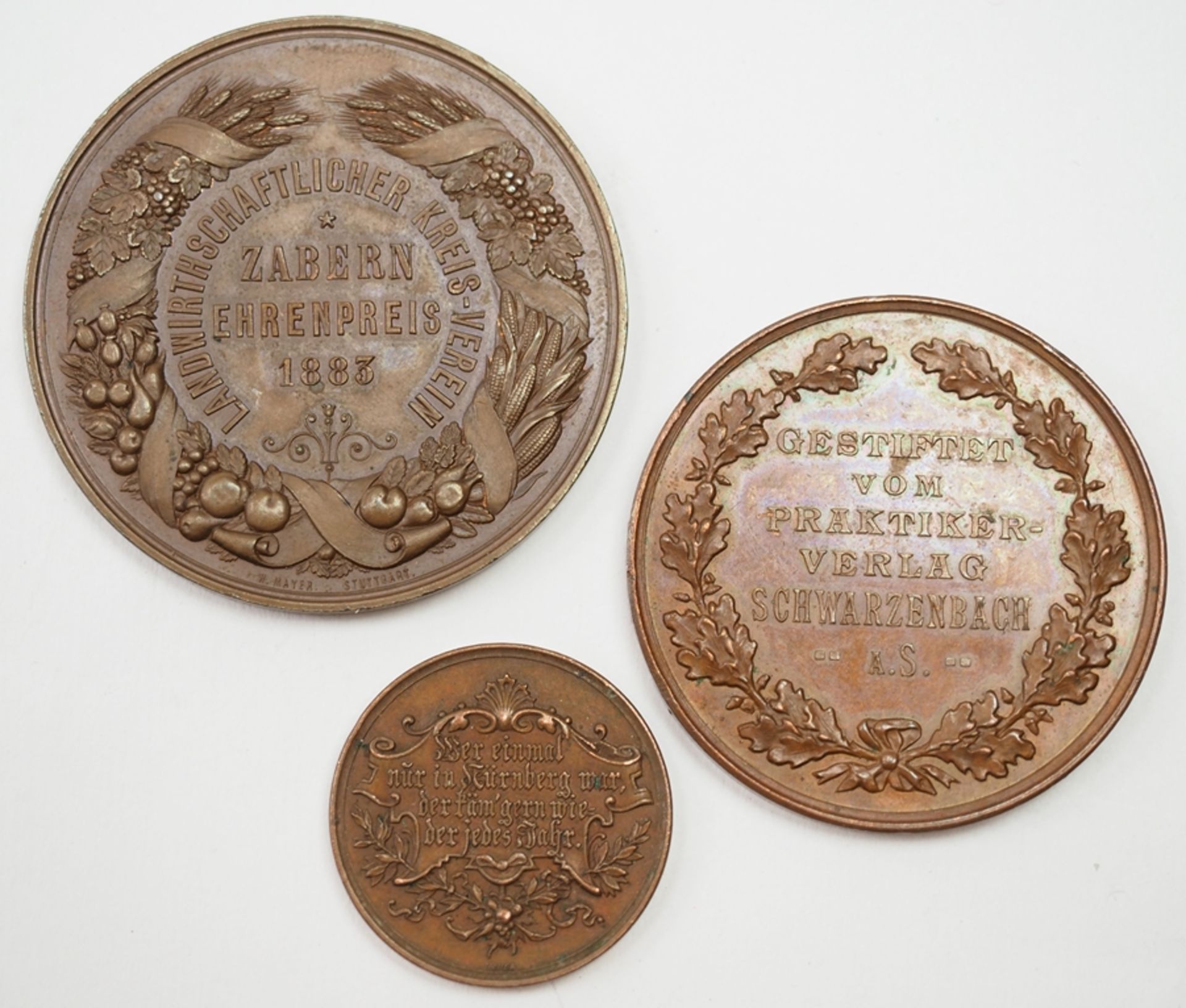 Lot von 3 Bronze Medaillen. - Image 2 of 2