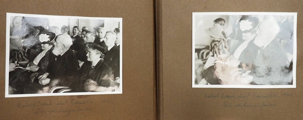 Fotoalbum eines Arztes im Robert-Bosch-Krankenhaus - Stuttgart 1939-44. - Bild 4 aus 5
