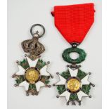 Frankreich: Orden der Ehrenlegion, Ritterkreuz - 2 Exemplare.