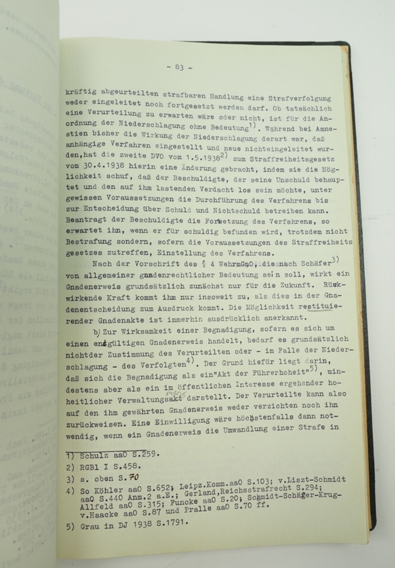Roller, Walter: Zuständigkeit und Verfahren in Gnadensachen seit 1933. - Bild 2 aus 4