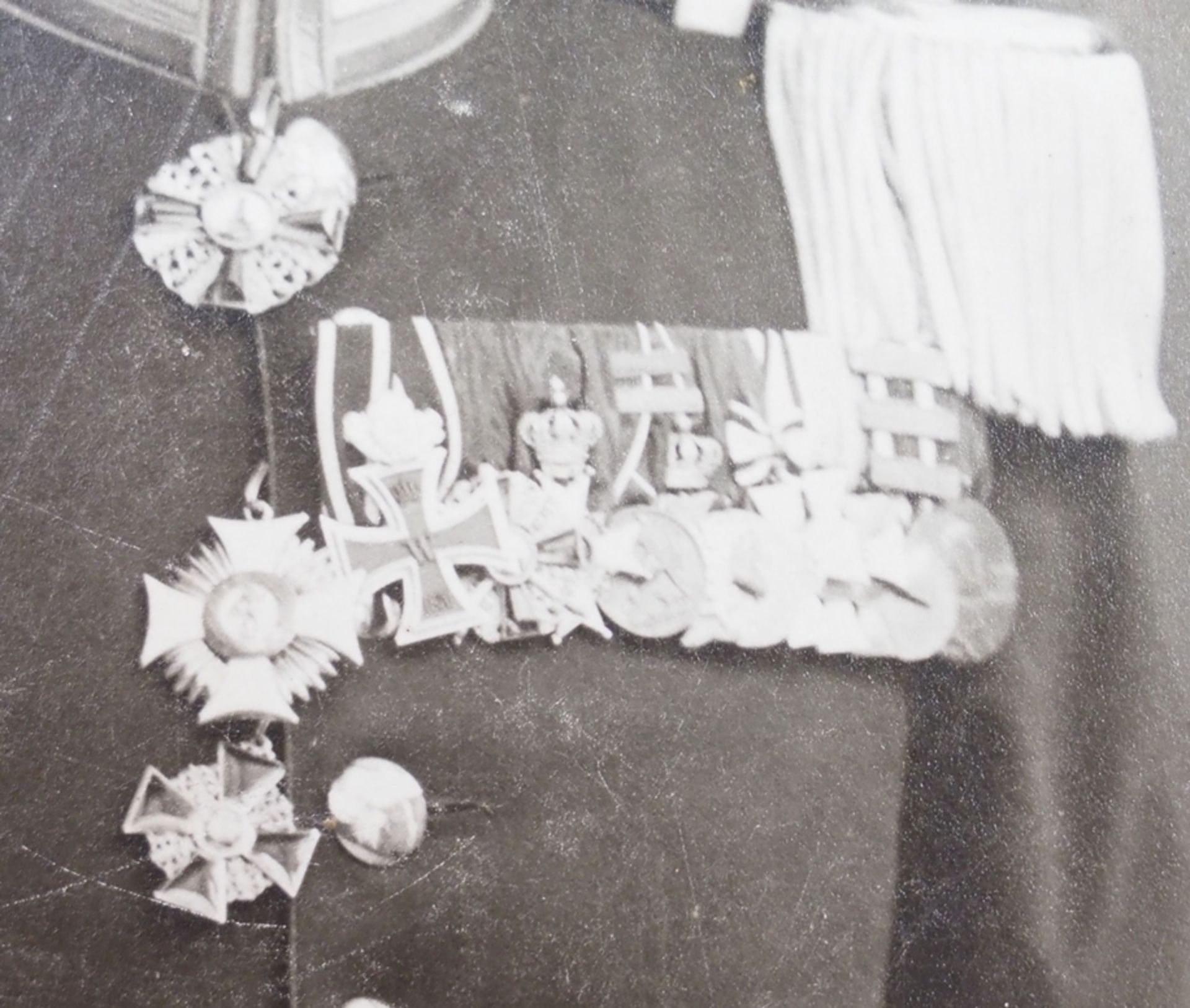 Baden: Kartonagefoto des badischen Generalmajor Wolf, Kommandeur des Großherzoglich badischen Genda - Bild 2 aus 3