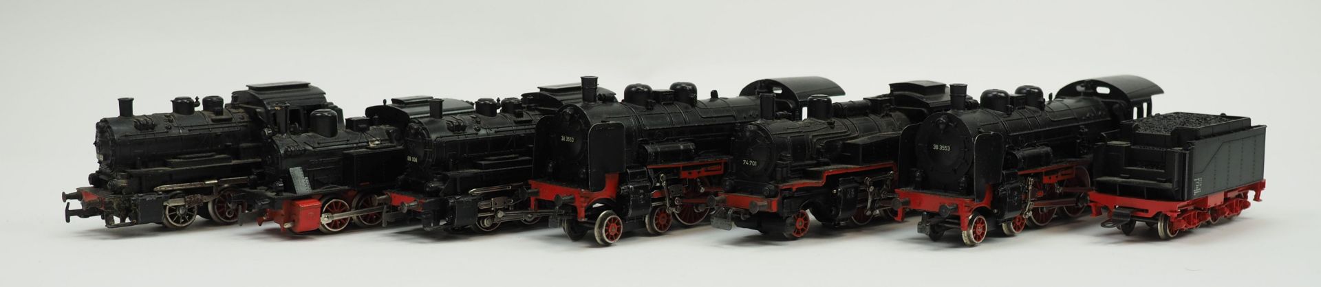 H0 Eisenbahnen - 7 Lokomotiven.