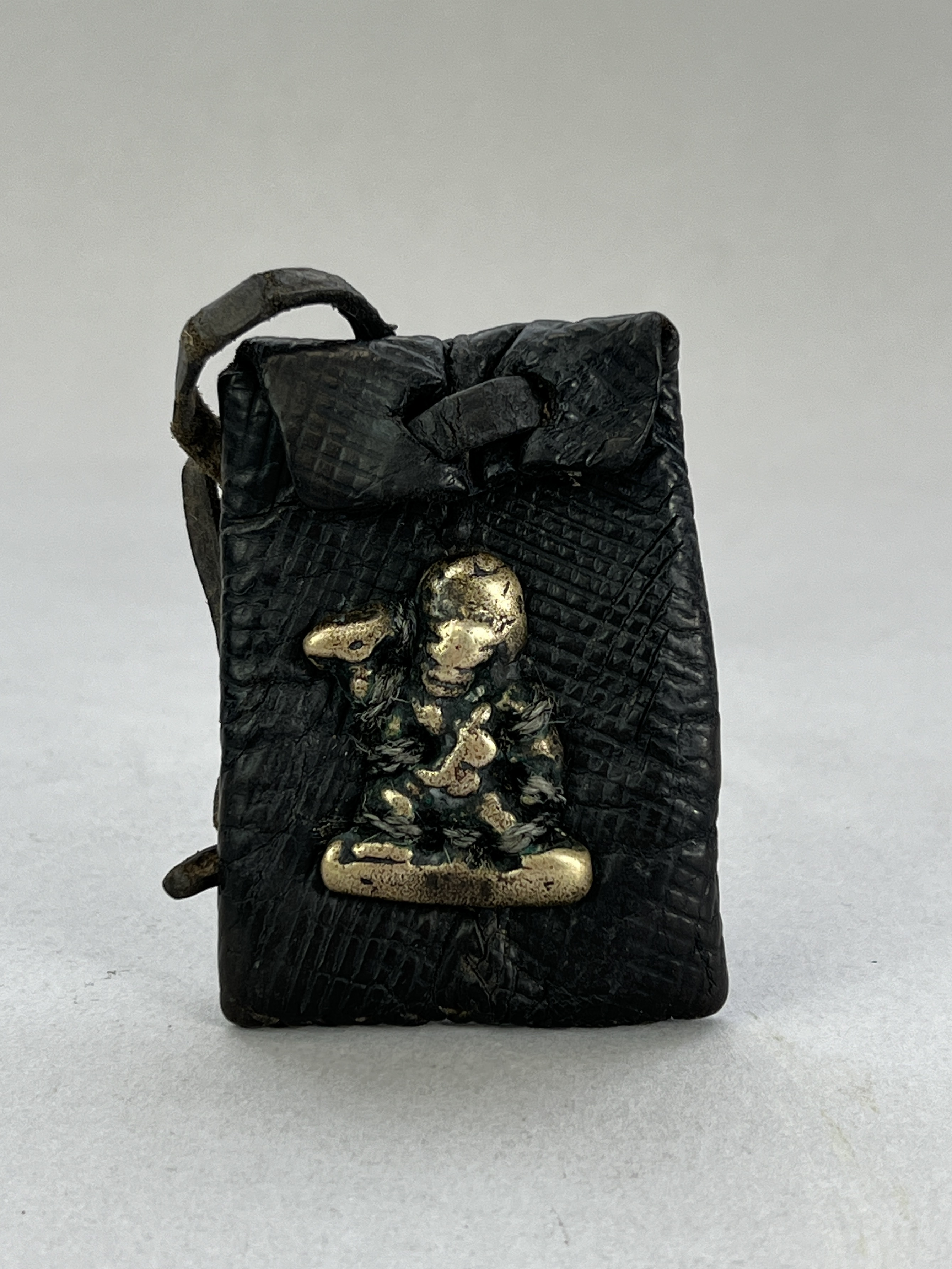 A Rare Thog Chag Amulet, 10/12th centuryA rare Thog Chag Bronze Bodhisattva Amulet,10/12th - Image 2 of 7