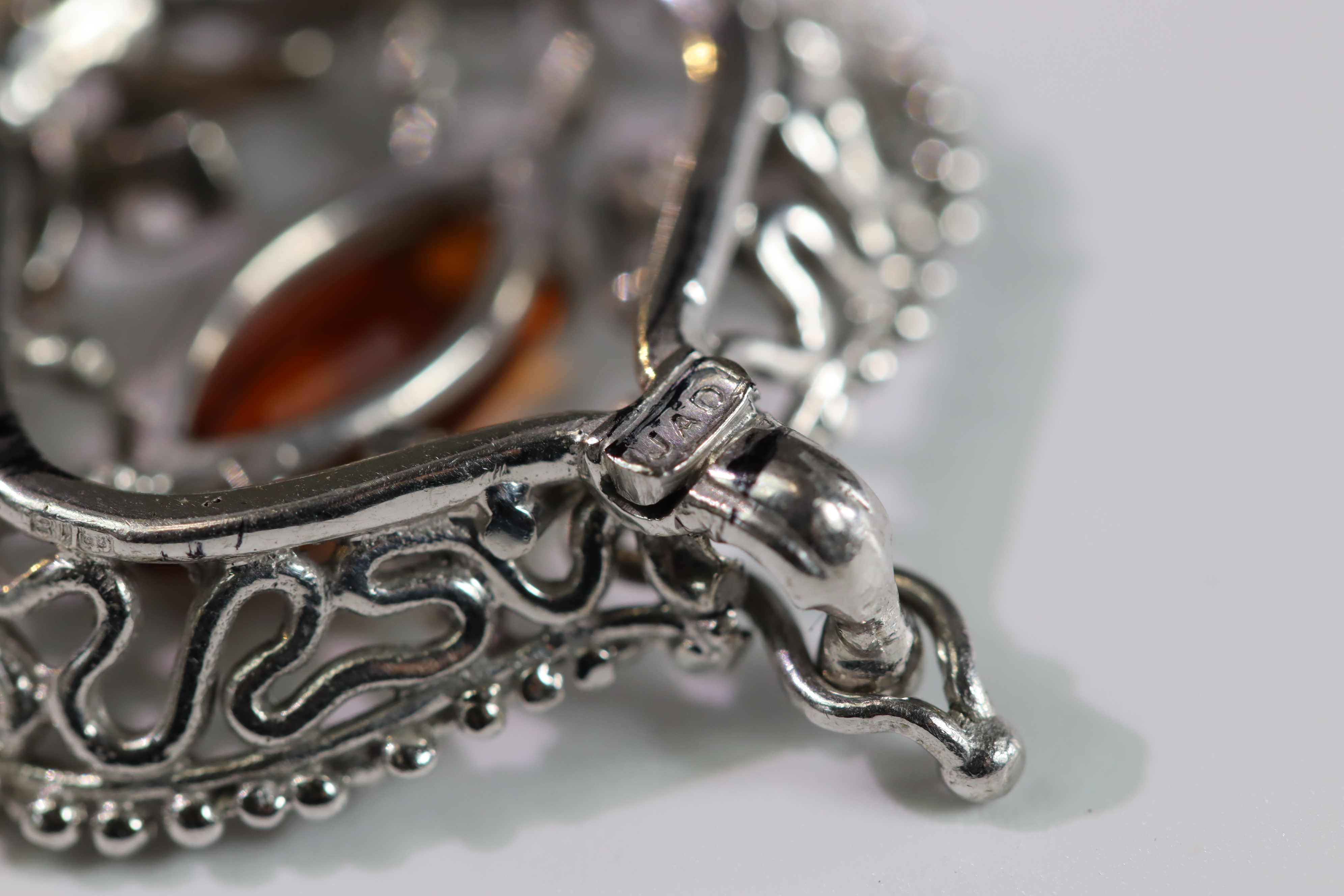 A John Donald white Gold Bracelet with Citrines, signed JAD in cartouche dated 1973ï¼ŒBritish - Image 15 of 21