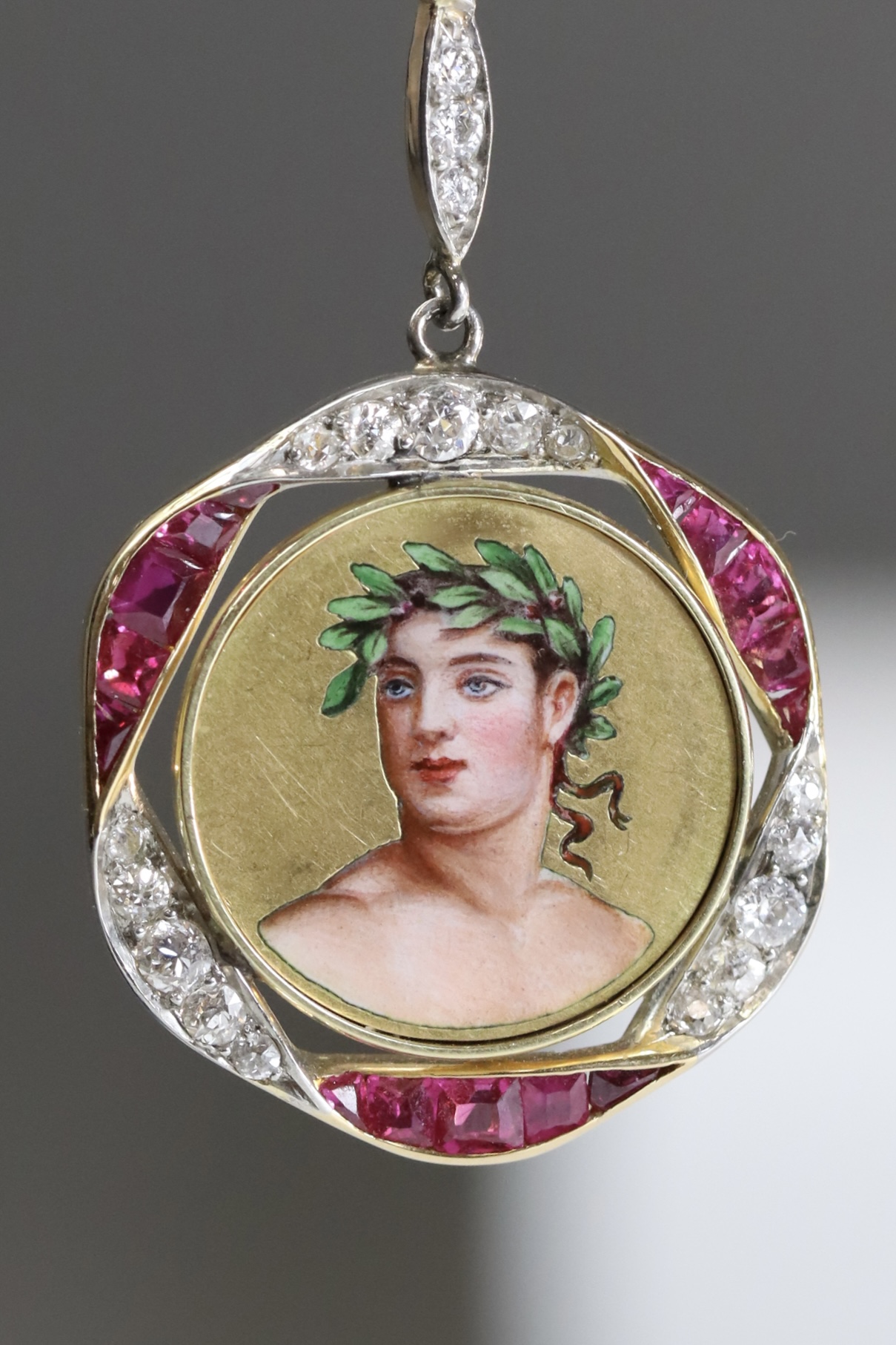 A Pretty Antique Enamel, 18 ct Gold, Ruby and Diamond Pendant,circa1890 the enamel portrait of a - Image 3 of 7