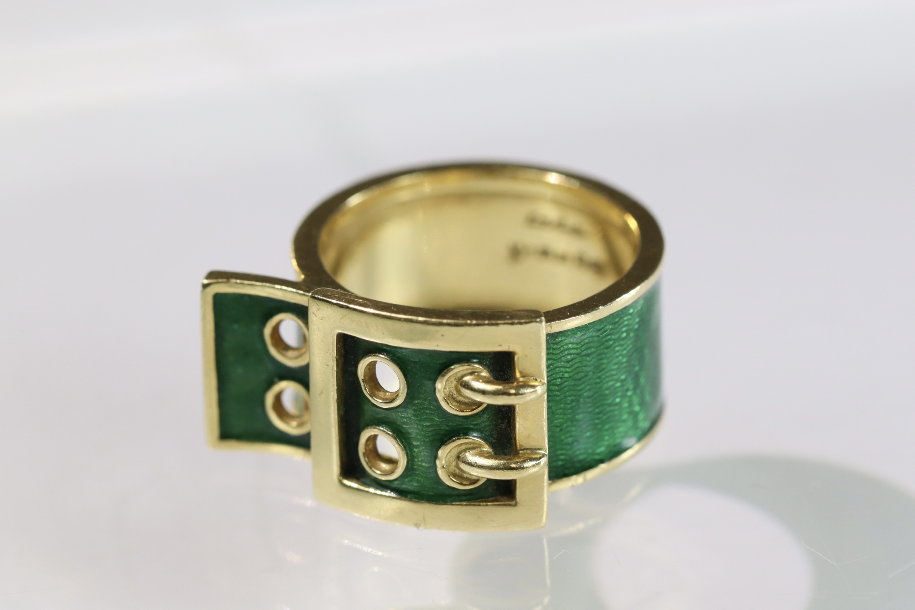A Green Enamel and 18k Gold Ring, by Kutchinsky, in good condition, size L dated 1968 size L - Image 9 of 10