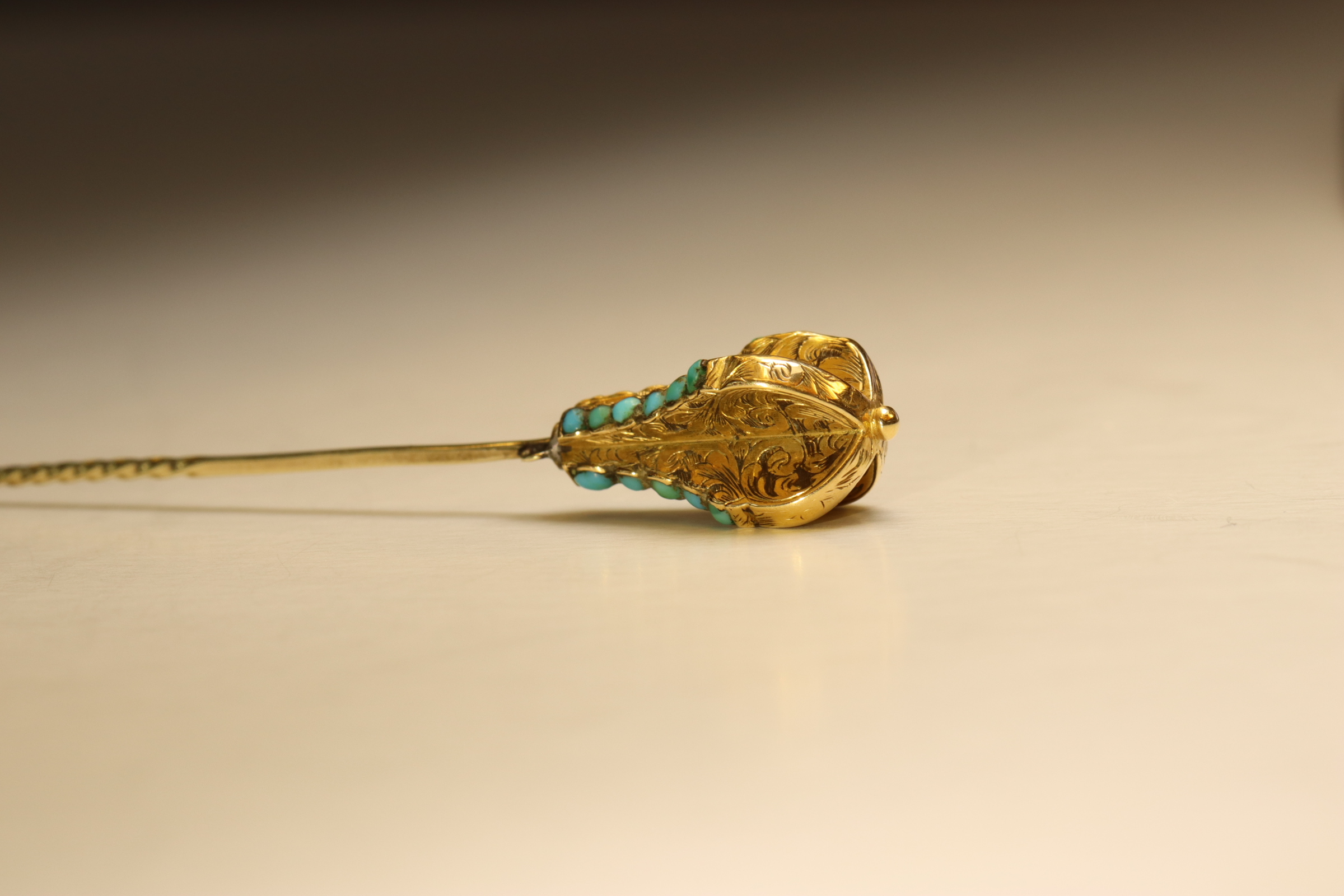 An Antique 18 ct Yellow Gold and Turquoise Stick Pin, circa 1880 The head finely engraved with - Image 3 of 4