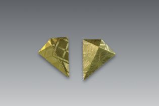 A Pair of Italian 18k Gold Earrings, marked 750. Signed AOS import marks for UK 1984A Pair of