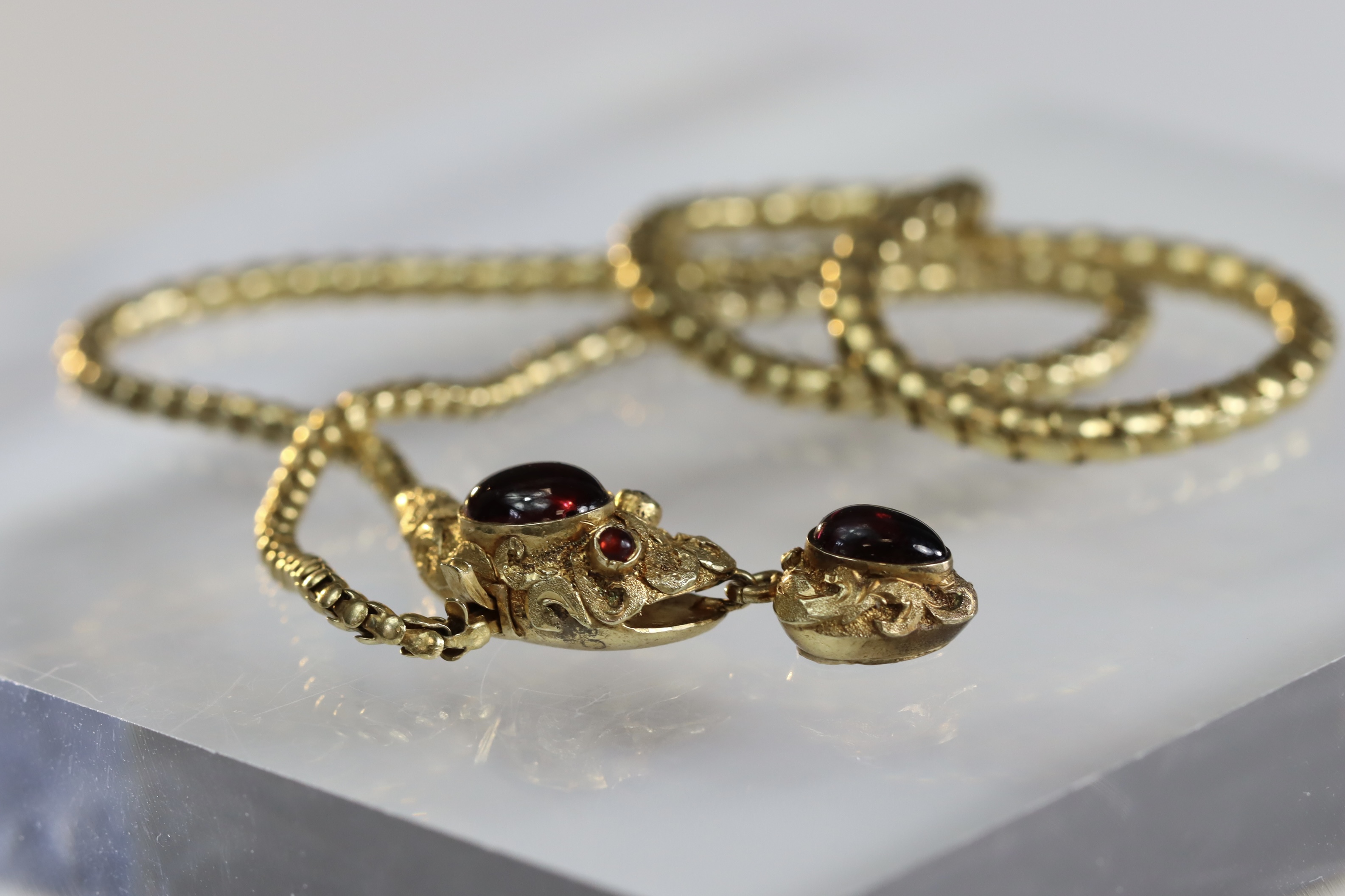 An attractive Antique Cabochon Garnet and Yellow Gold Snake Pendant, circa 1870,the head formed from - Image 6 of 13