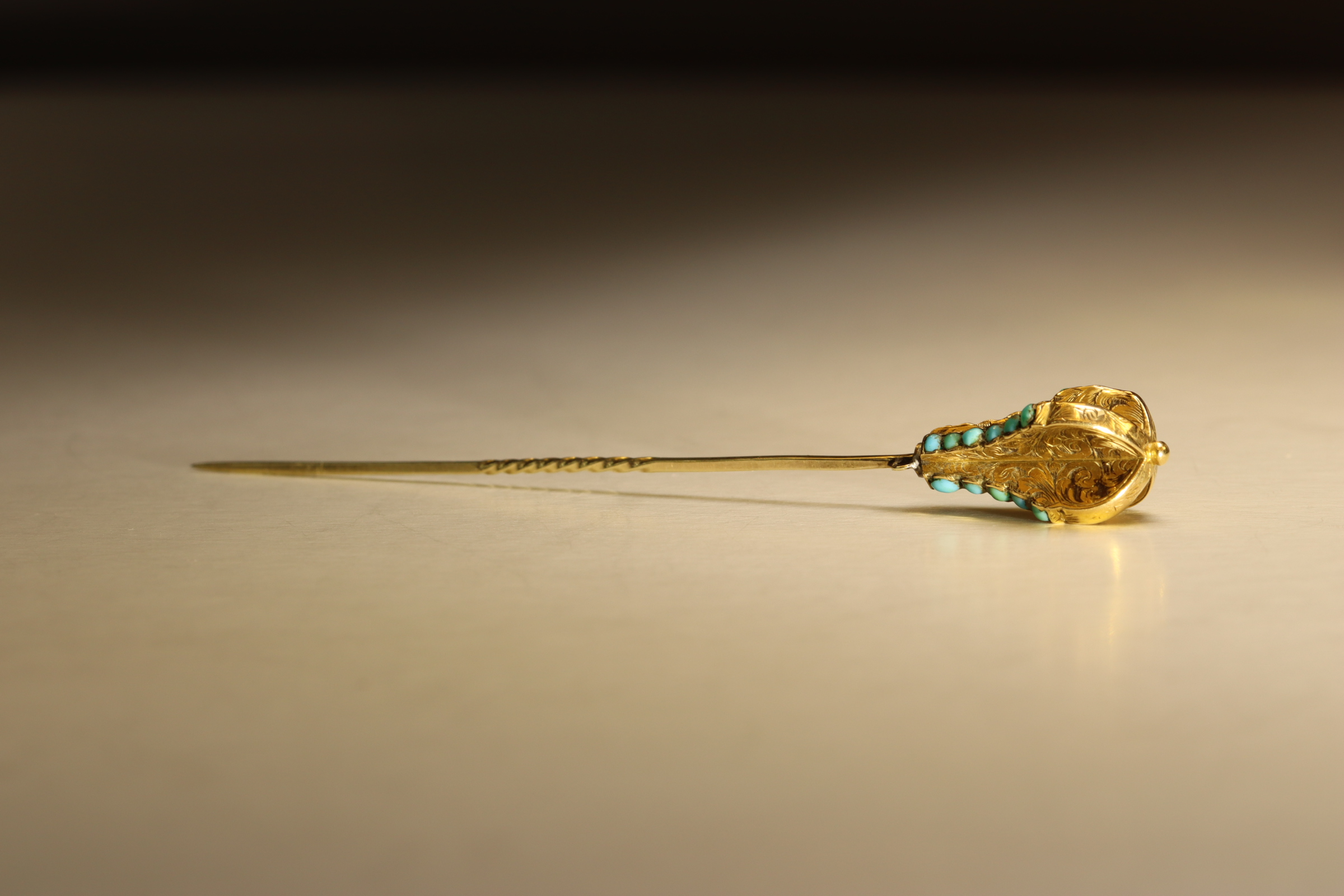 An Antique 18 ct Yellow Gold and Turquoise Stick Pin, circa 1880 The head finely engraved with - Image 4 of 4