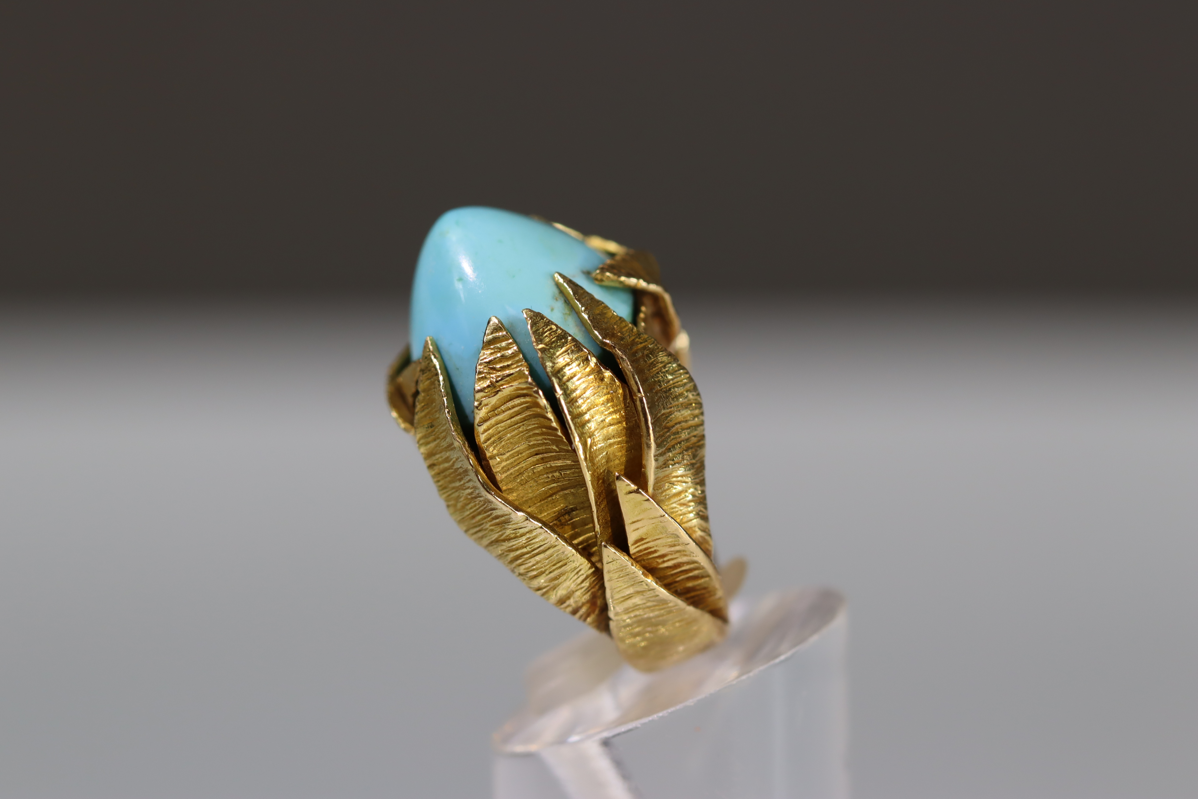 A Turquoise set 18ct gold ring . French gold marks and makers marks on exterior of shank. Signed - Image 5 of 10