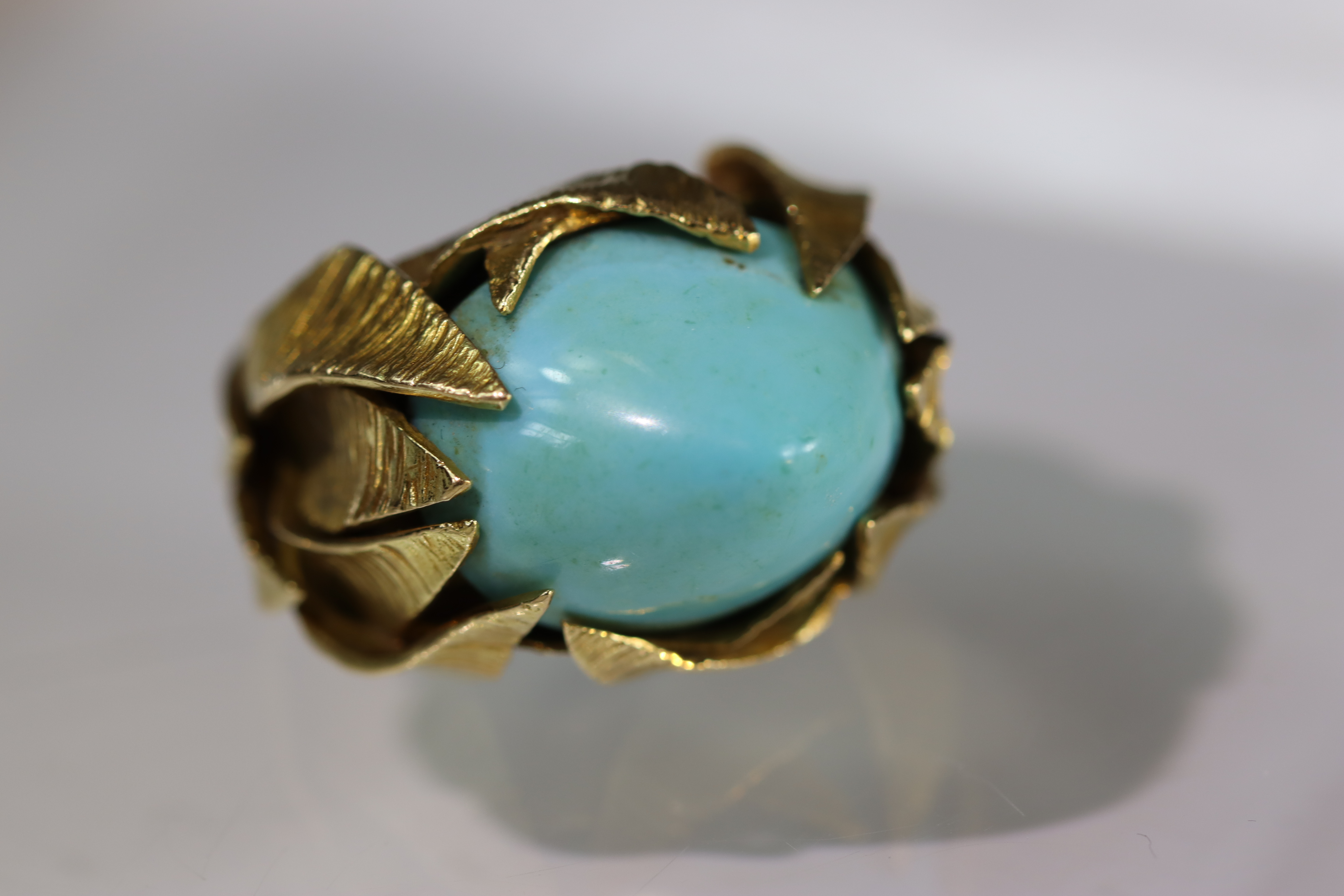 A Turquoise set 18ct gold ring . French gold marks and makers marks on exterior of shank. Signed - Image 2 of 10