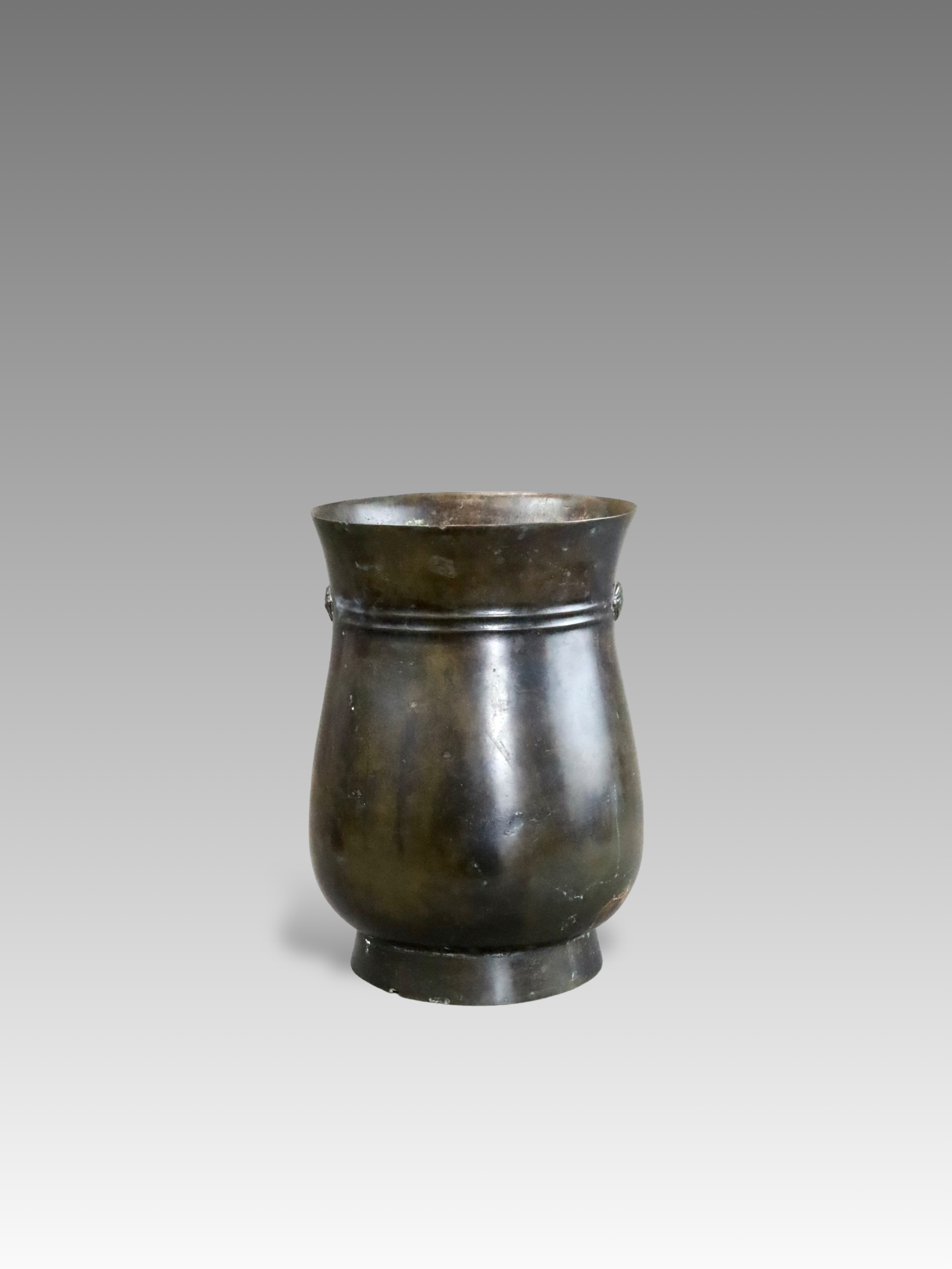 A Bronze Vase, hu, Ming dynasty