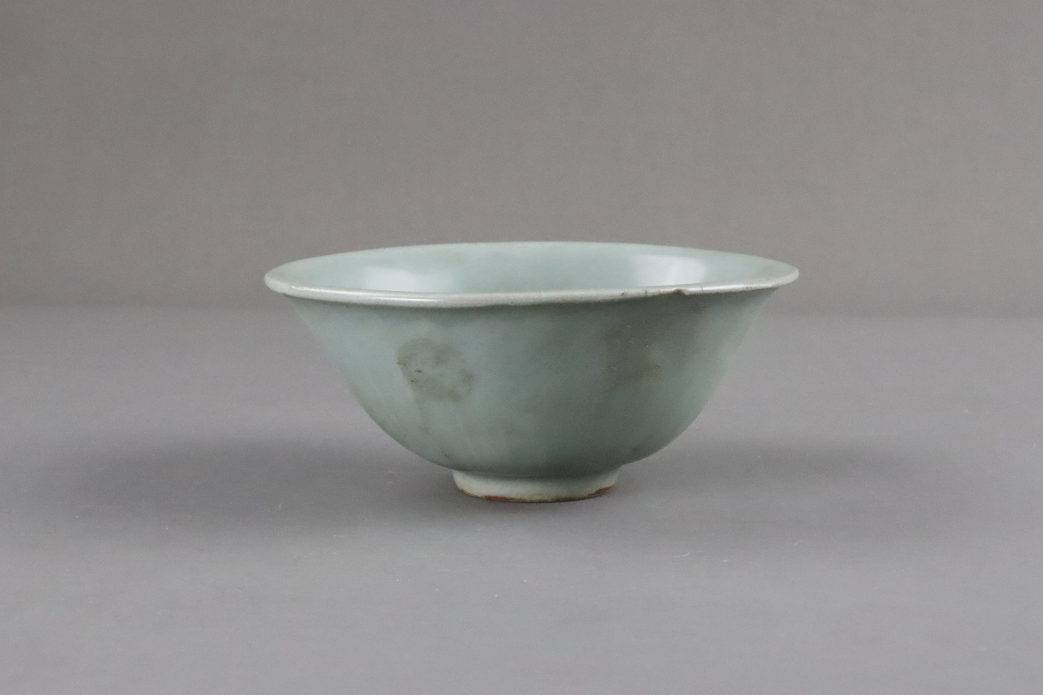 A Longquan Celadon Lotus Bowl with stand, Song dynasty - Image 9 of 11