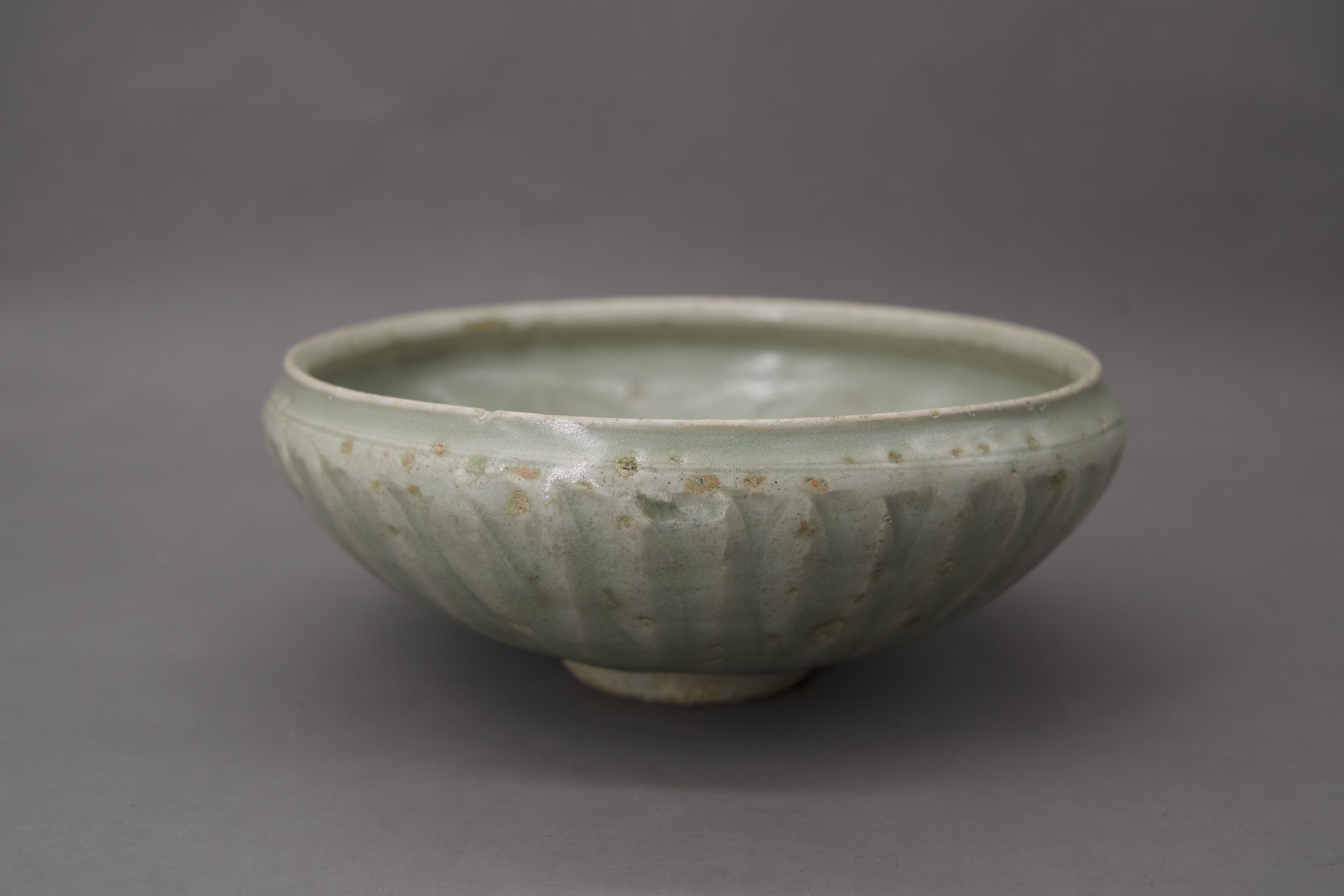 A Longquan Celadon Lotus Bowl, Song dynasty - Image 6 of 7