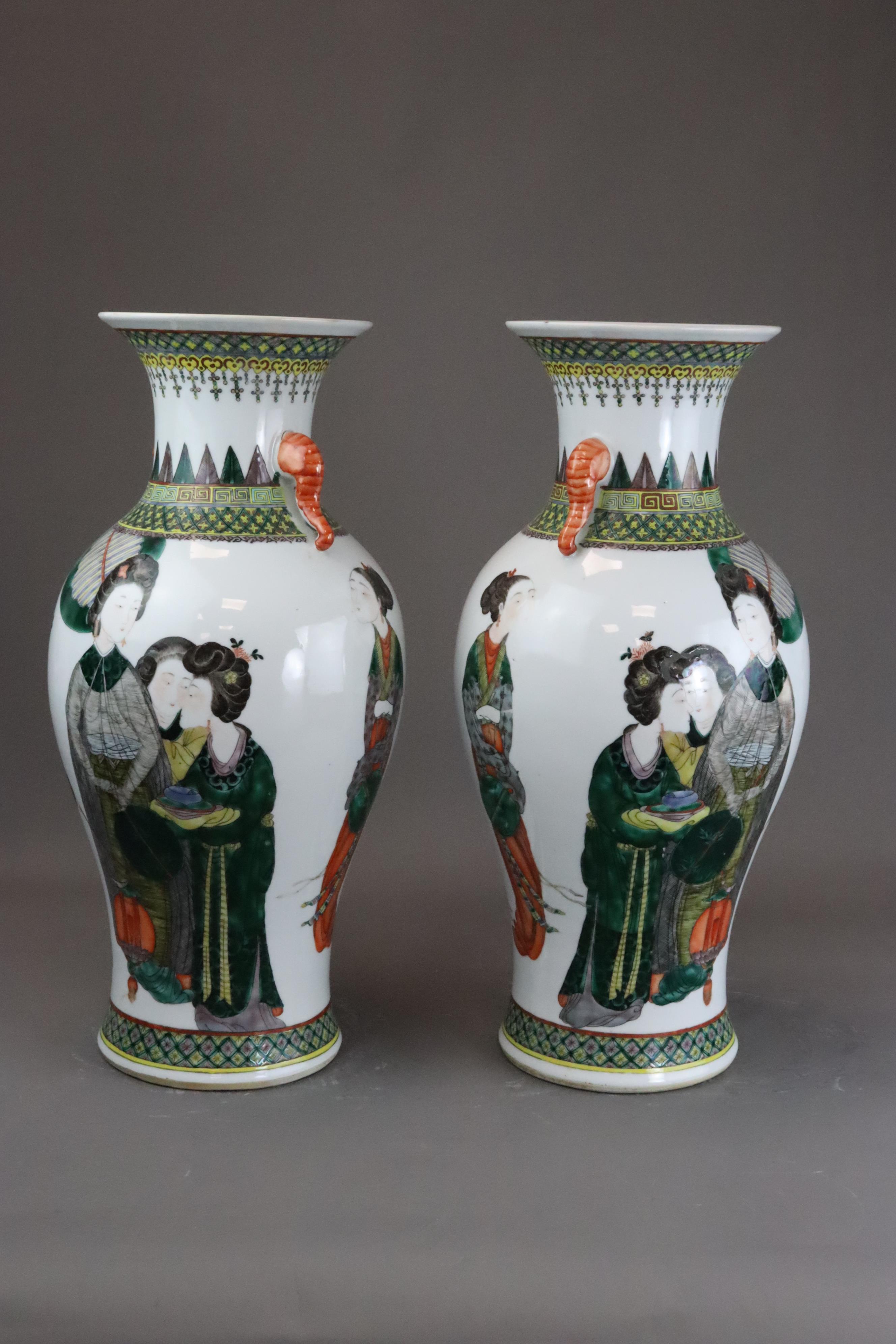 A  Pair of Erotic 'famille verte' Vases, 19th century - Image 7 of 11