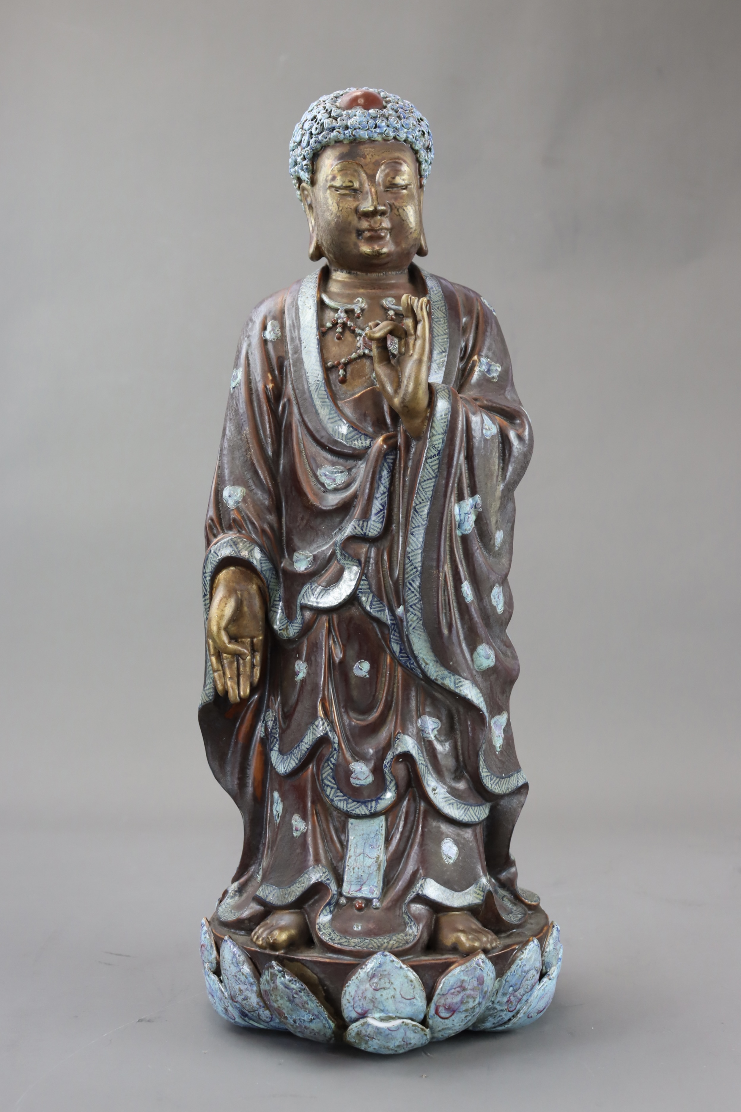 A Porcelain Buddha imitating Bronze, Qing dynasty, - Image 5 of 8