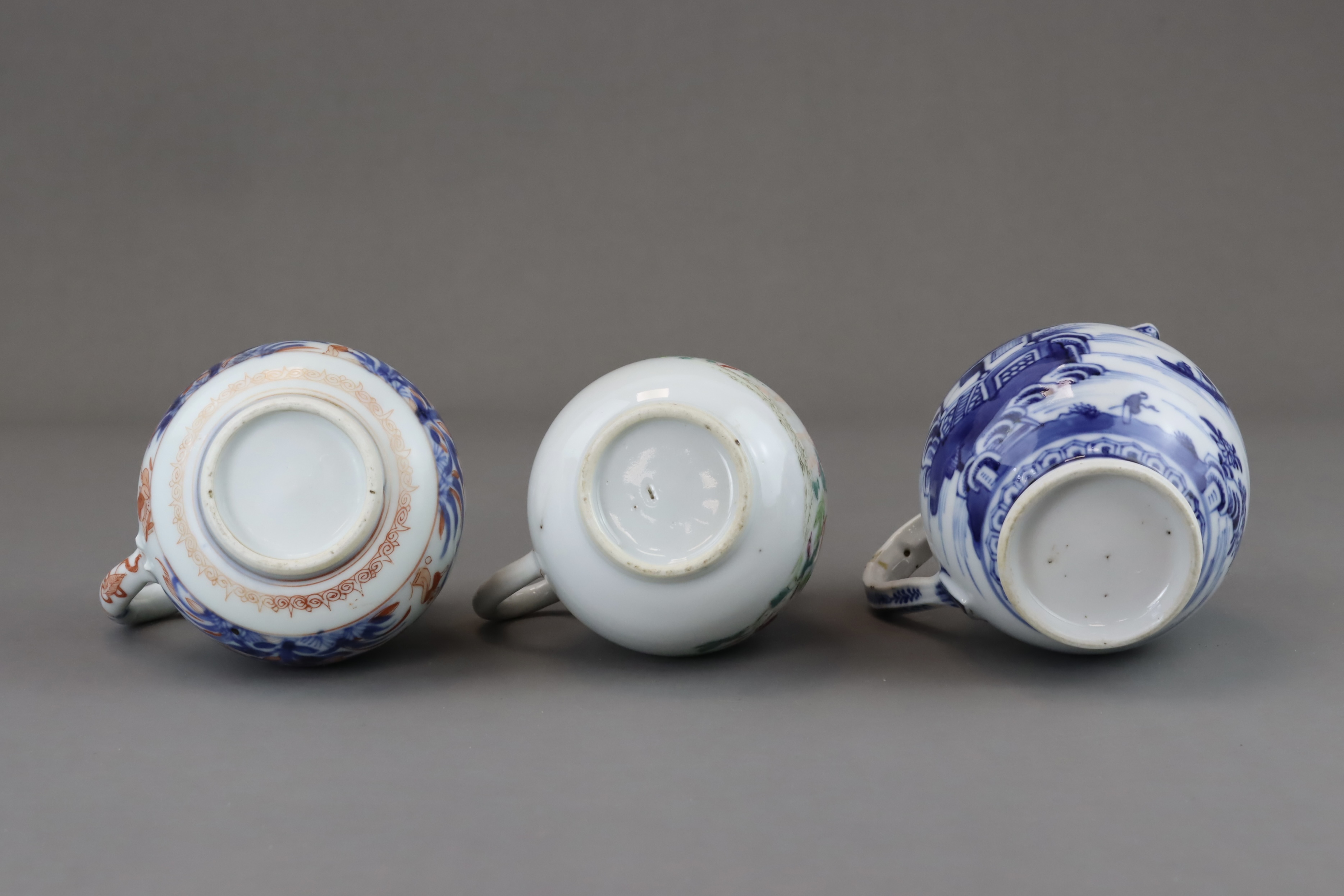Three Blue and White and 'famille rose' Milk Jugs, 18th century - Image 10 of 10