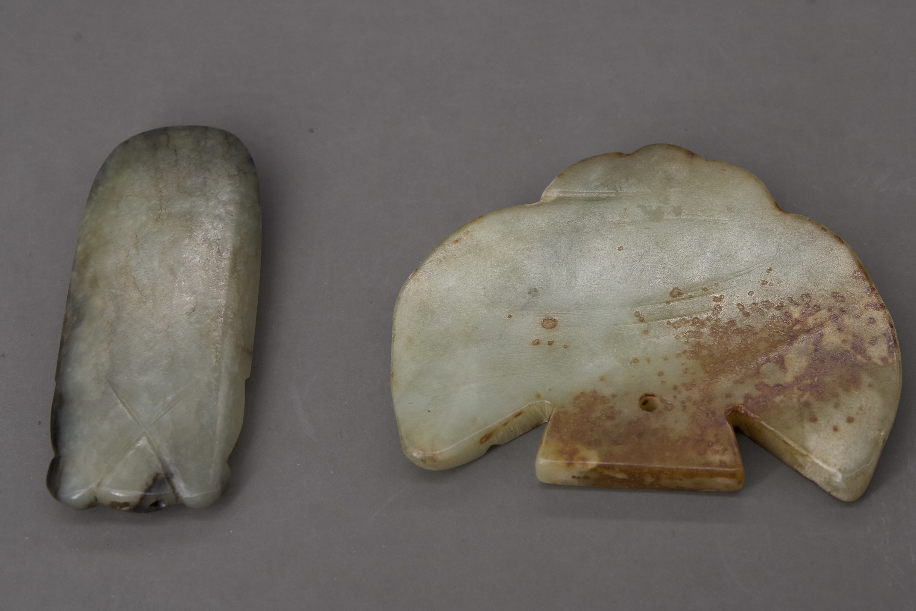 A Miniature Jade Bi Disc, 18th century, and two archaistic jades - Image 4 of 4