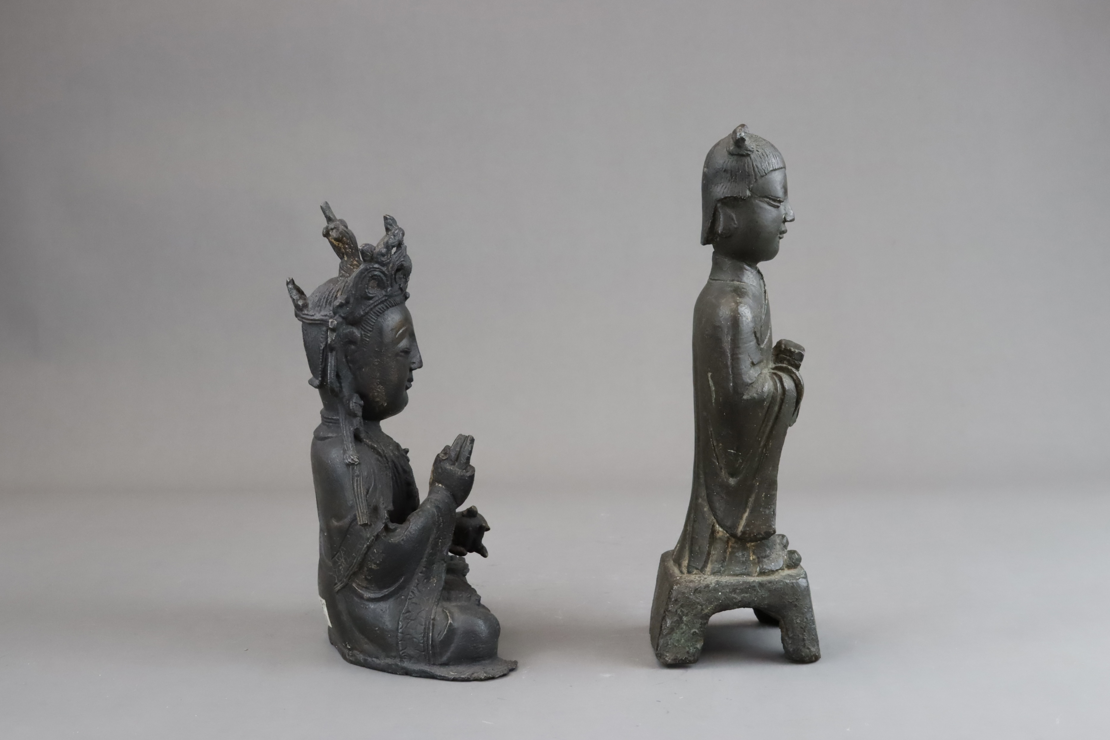 A Bronze Seated Bodhisattva, and a Standing Acolyte, Ming dynasty - Image 6 of 14