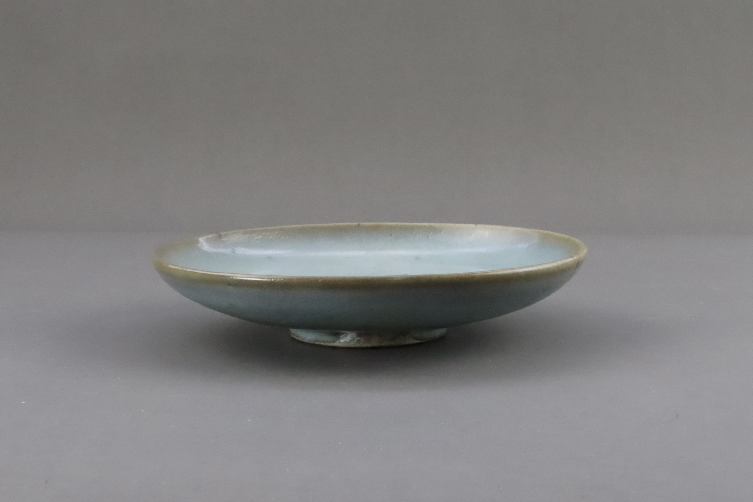 A Jun Blue-glazed Dish, Jin dynasty - Image 9 of 10