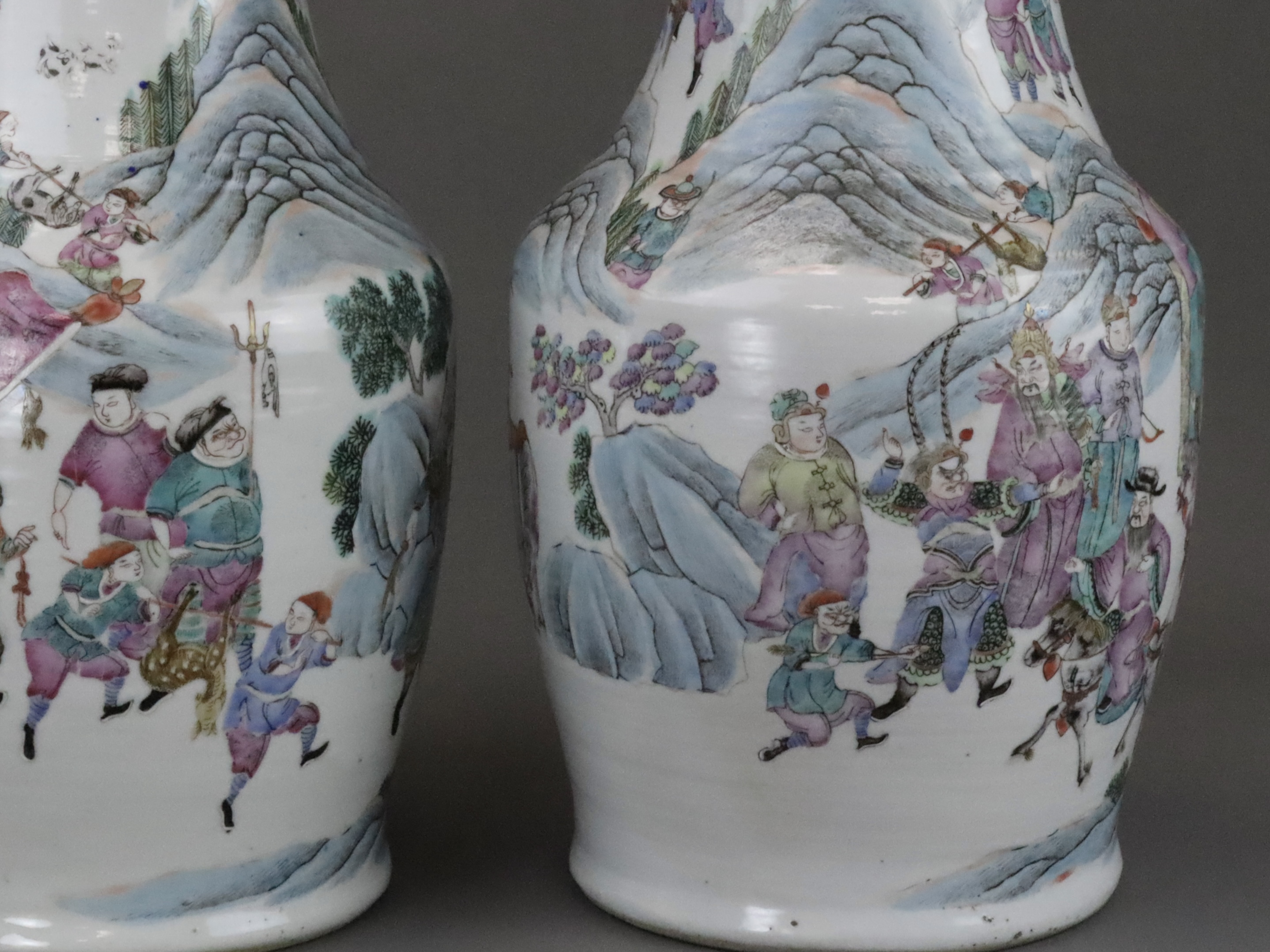 A Pair of 'famille rose' Warrior Vases, 19th century, - Image 11 of 18