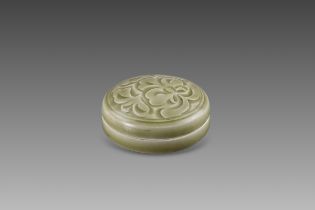 A Fine Yaozhou Carved Celadon Box and Cover, Song dynasty