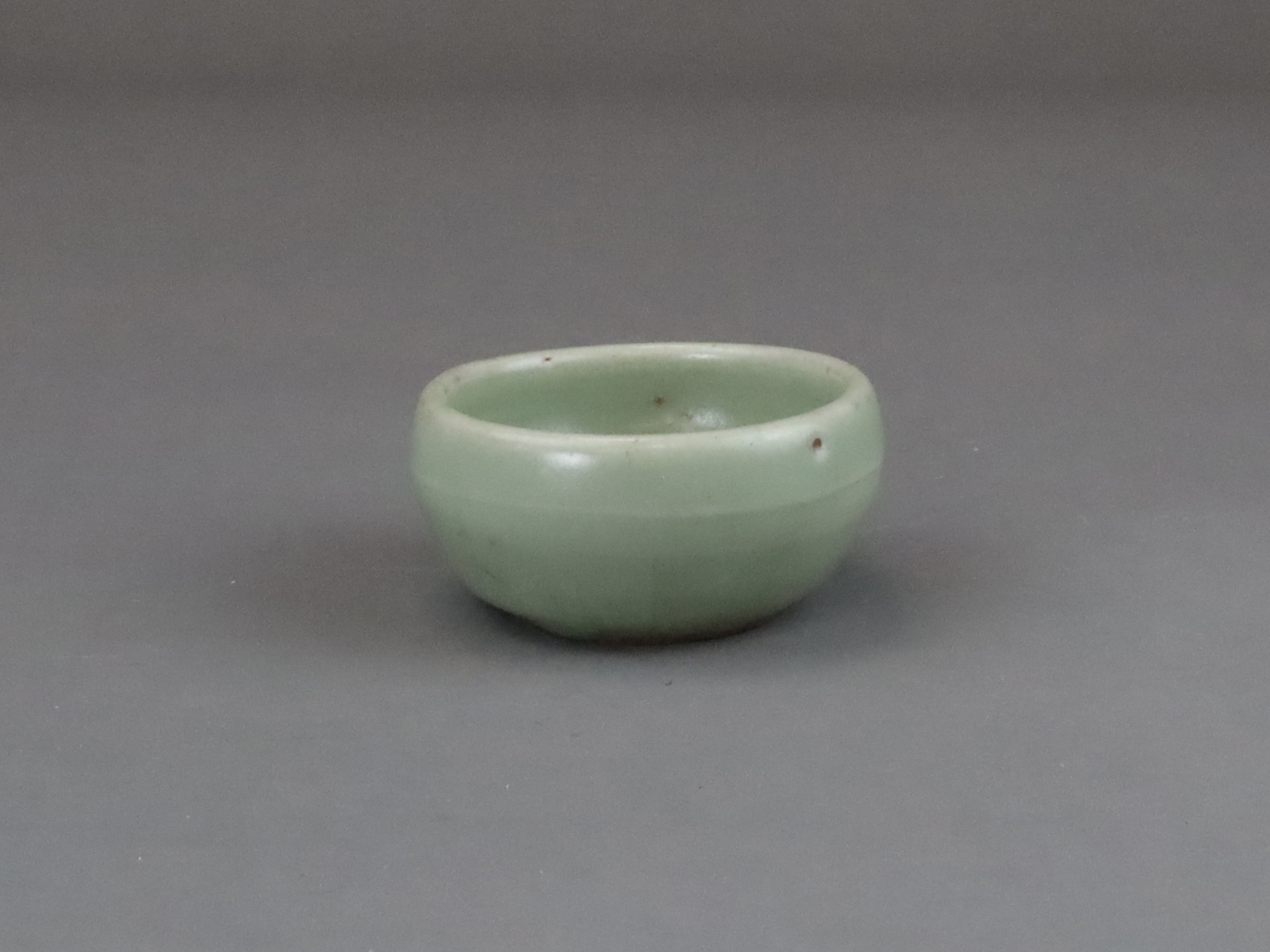 A Longquan Celadon Cup, Yuan dynasty - Bild 7 aus 9