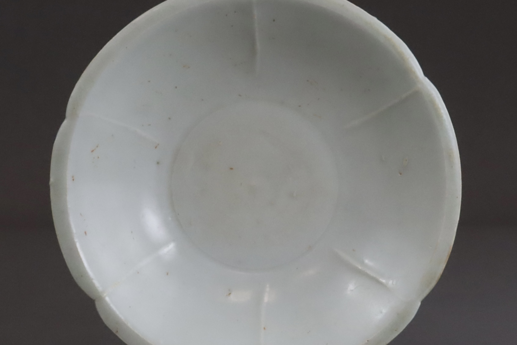 A Qingbai Lobed Dish, Song dynasty - Image 3 of 5