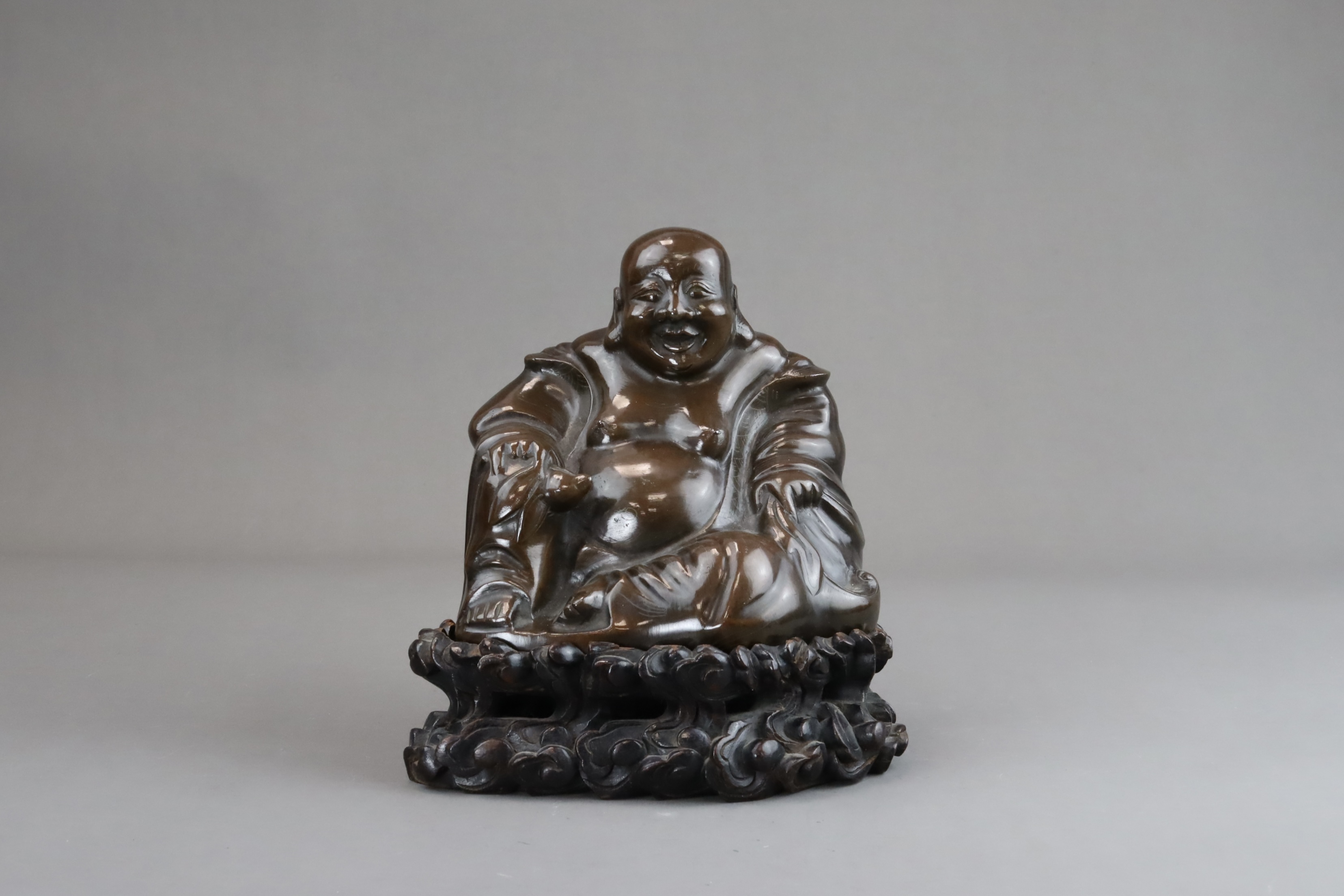 A Seated Inlaid Bronze Budai, Qing dynasty, - Image 2 of 9