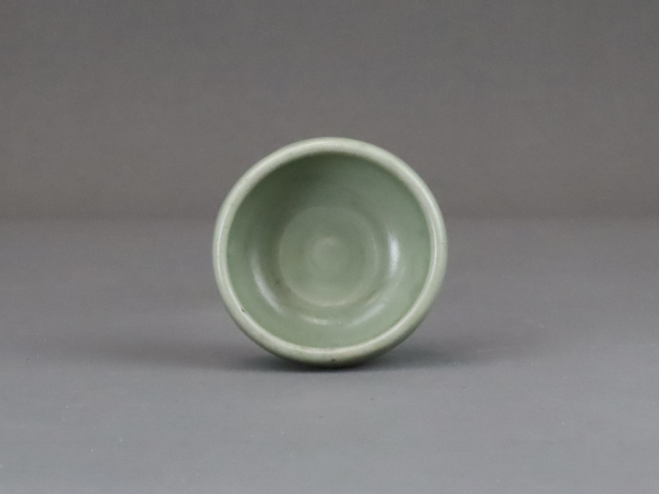 A Longquan Celadon Cup, Yuan dynasty - Image 9 of 9