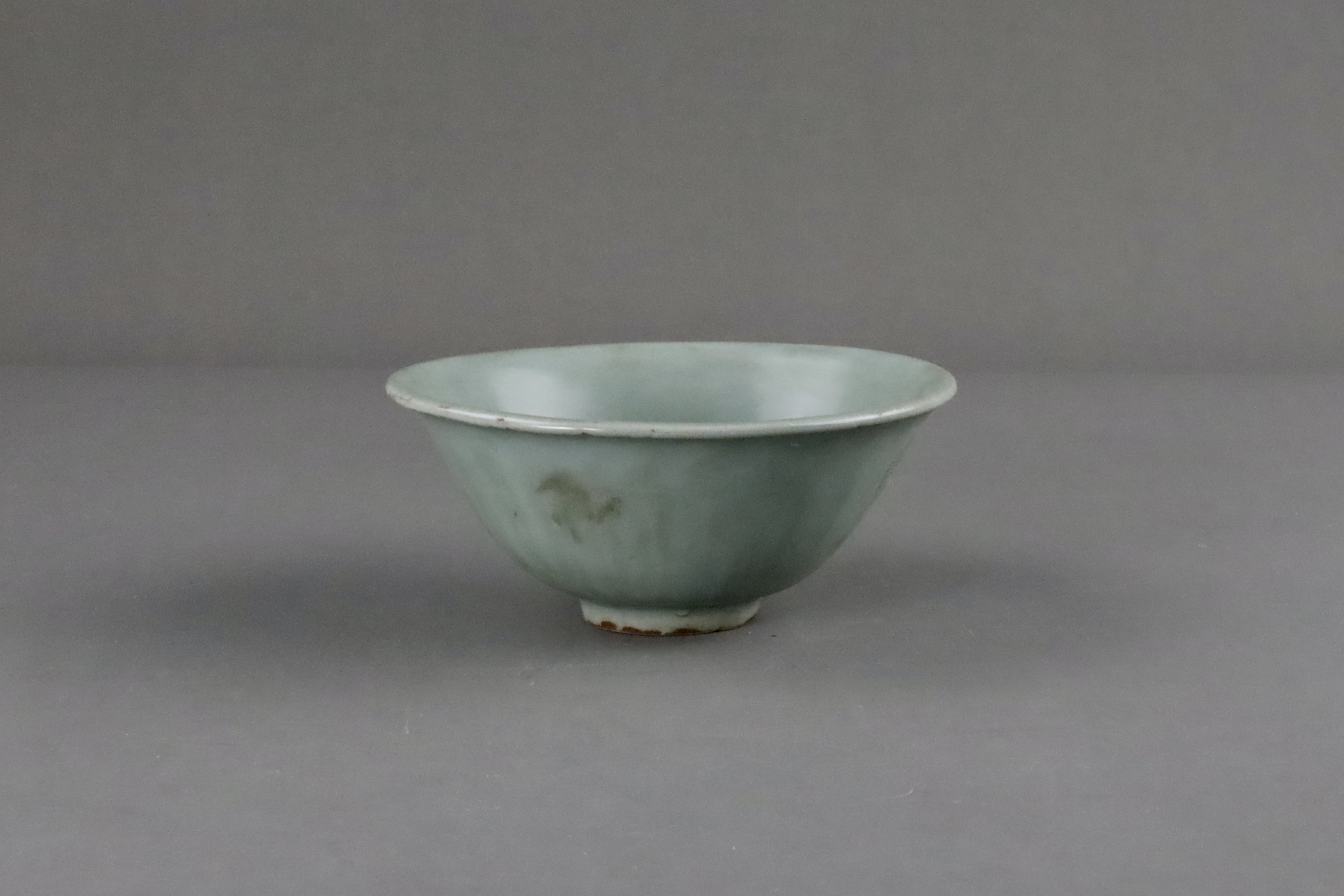 A Longquan Celadon Lotus Bowl with stand, Song dynasty - Image 2 of 11