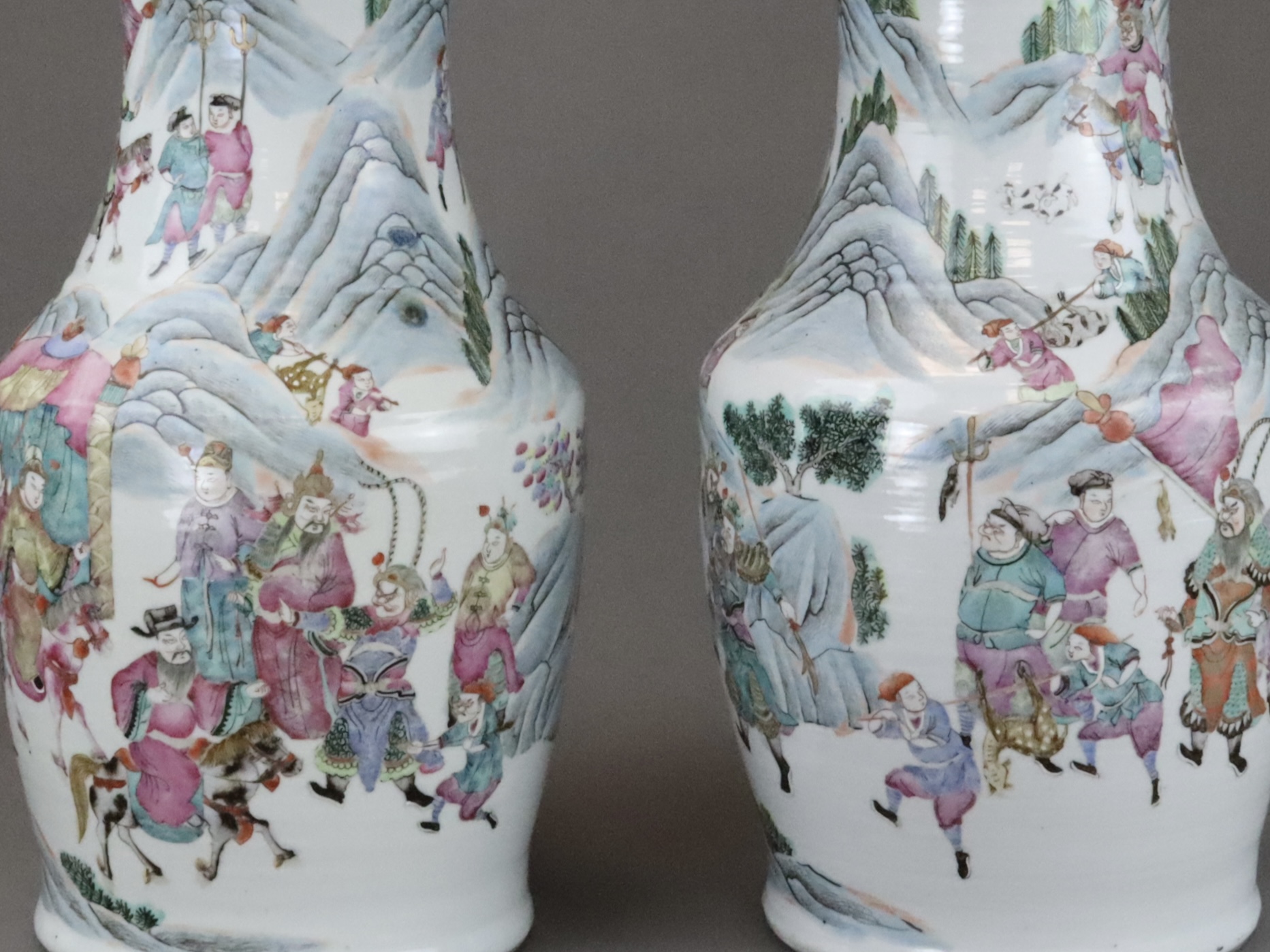 A Pair of 'famille rose' Warrior Vases, 19th century, - Image 6 of 18